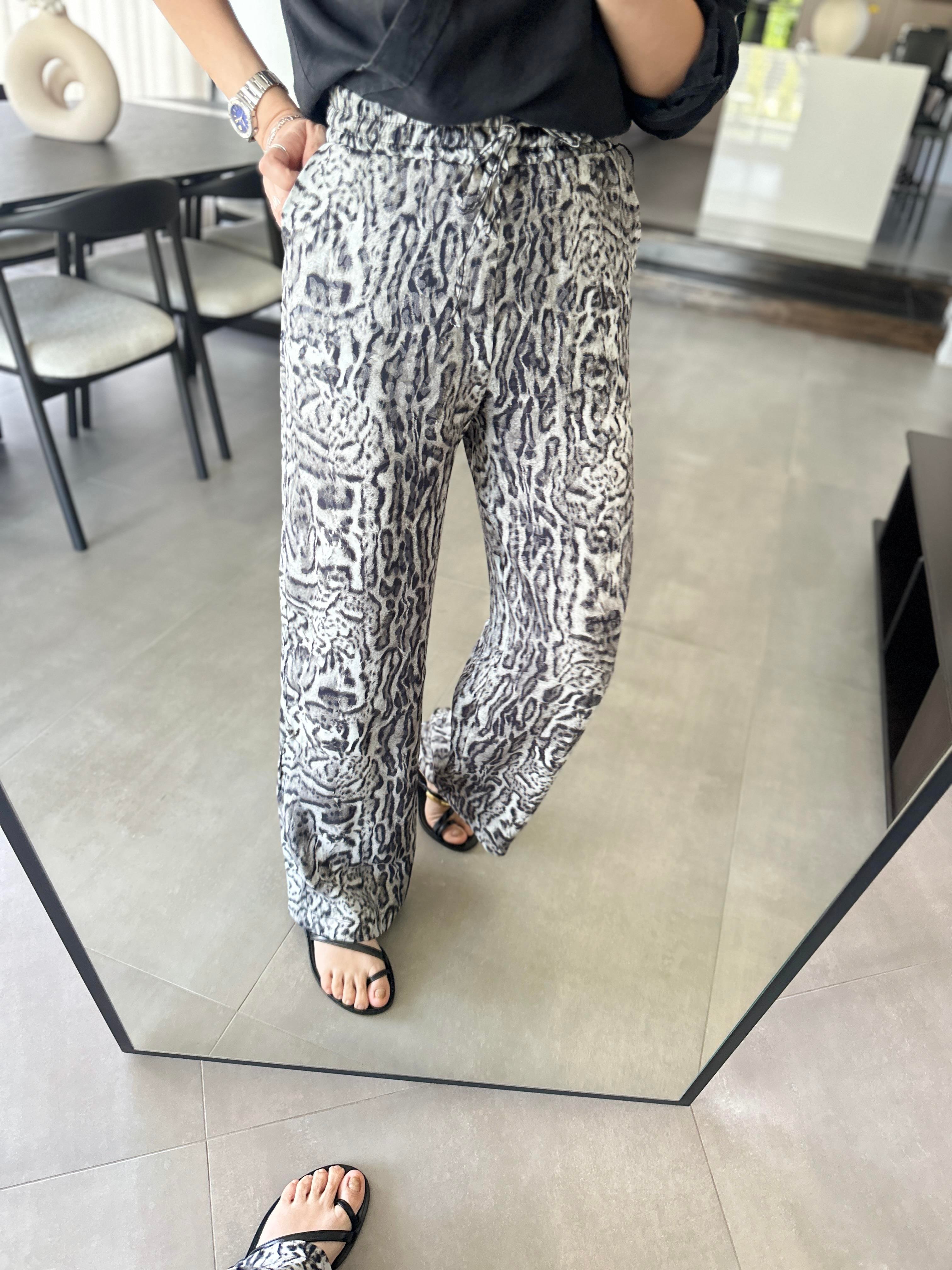 Bel Lastikli Leopar Desenli Pantolon