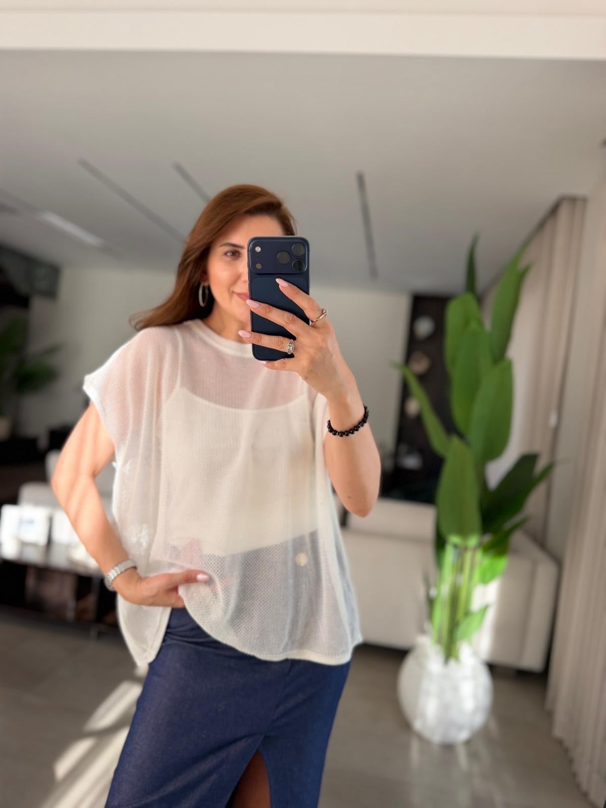 Beyaz Ajurlu Triko Bluz