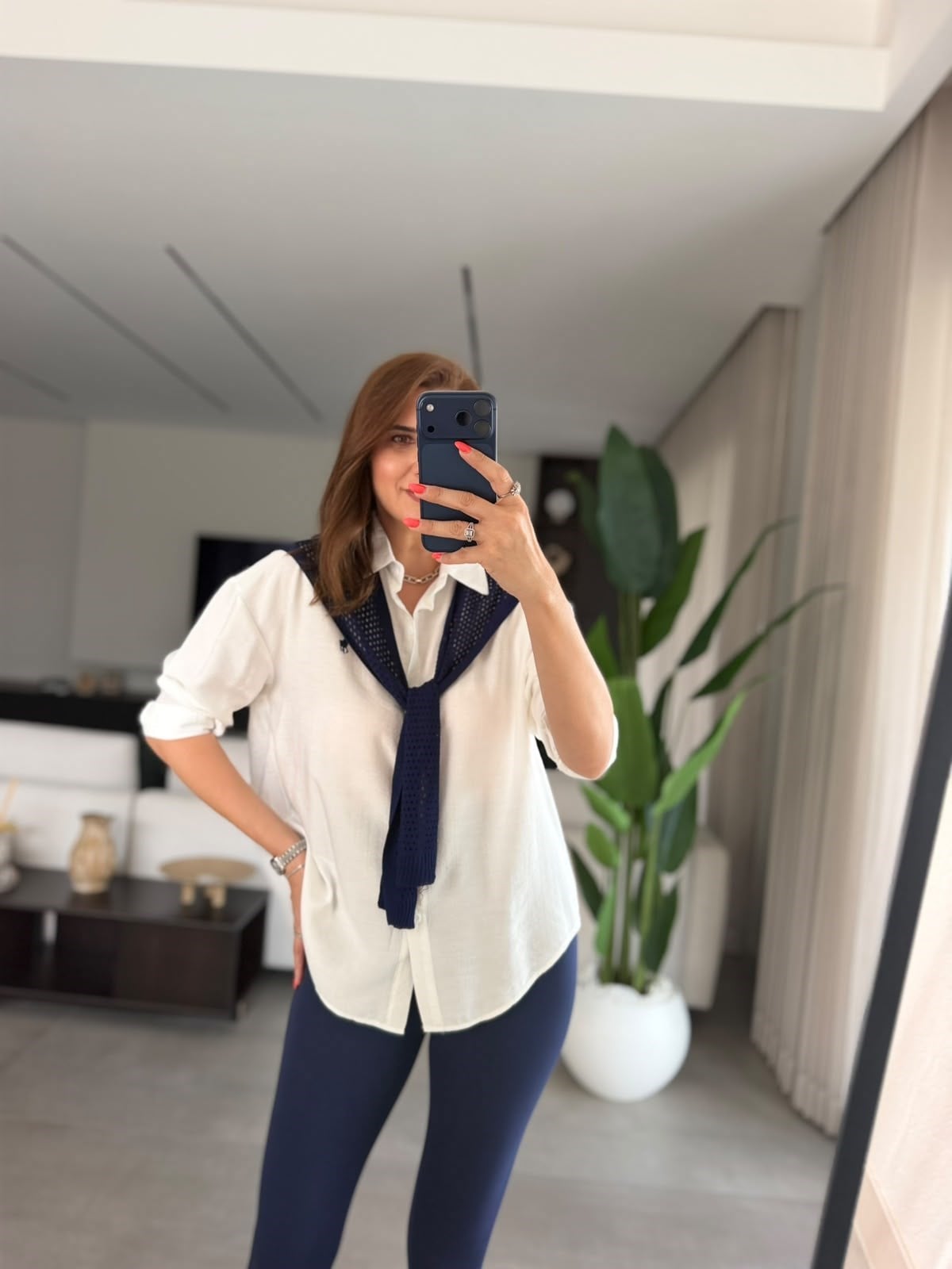 Beyaz Atkılı Oversize Gömlek
