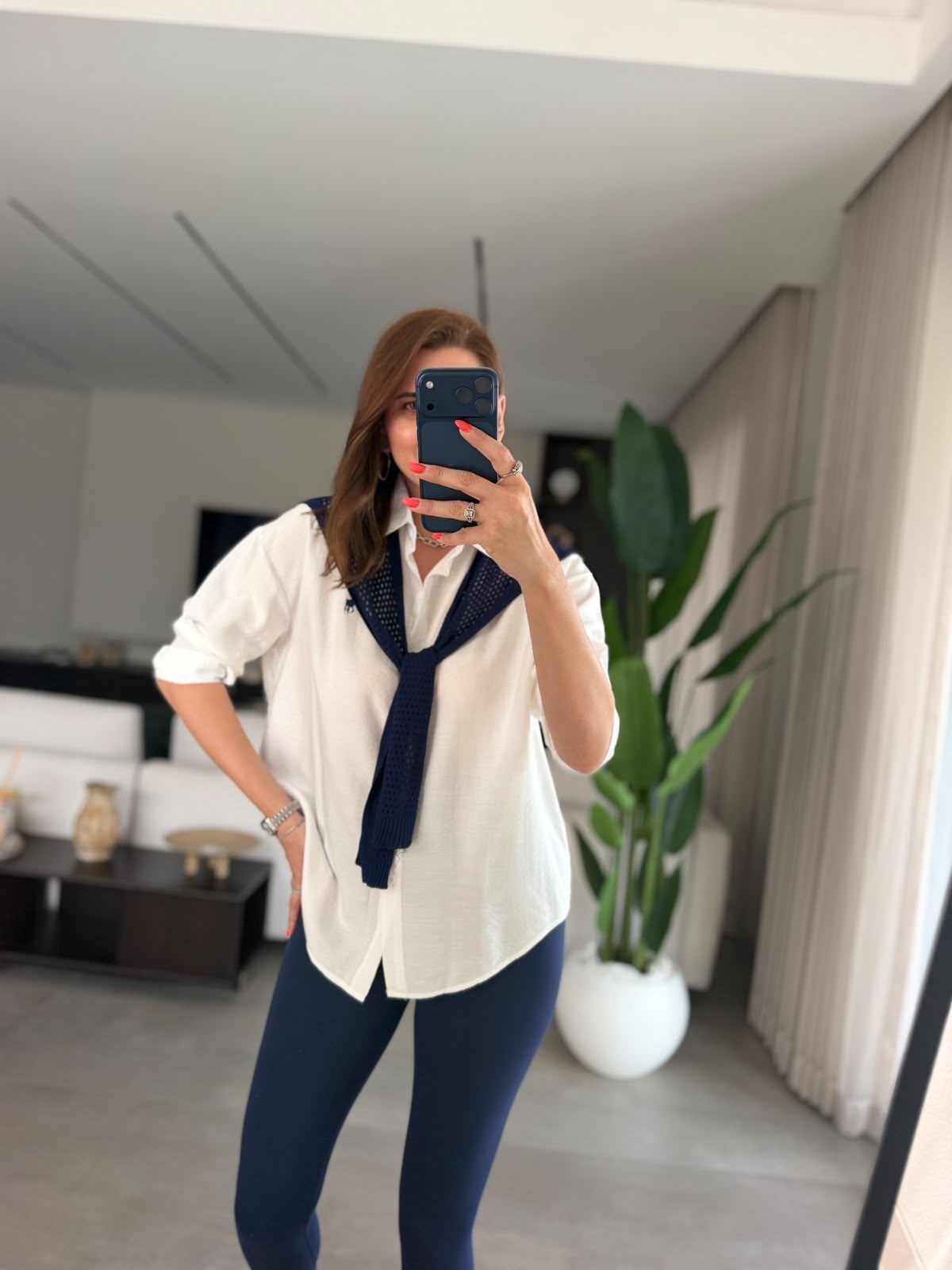 Beyaz Atkılı Oversize Gömlek