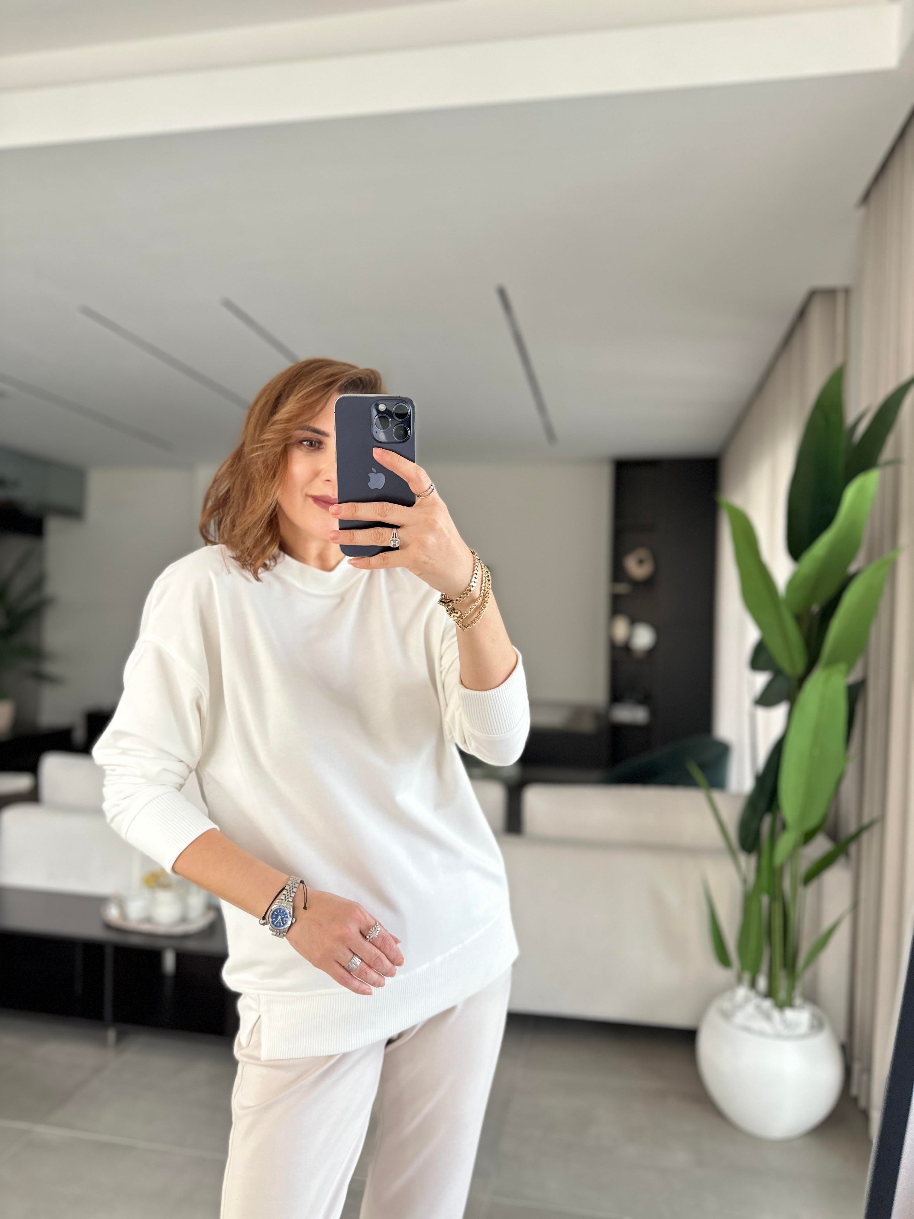 Beyaz Basic Bisiklet Yaka Sweat