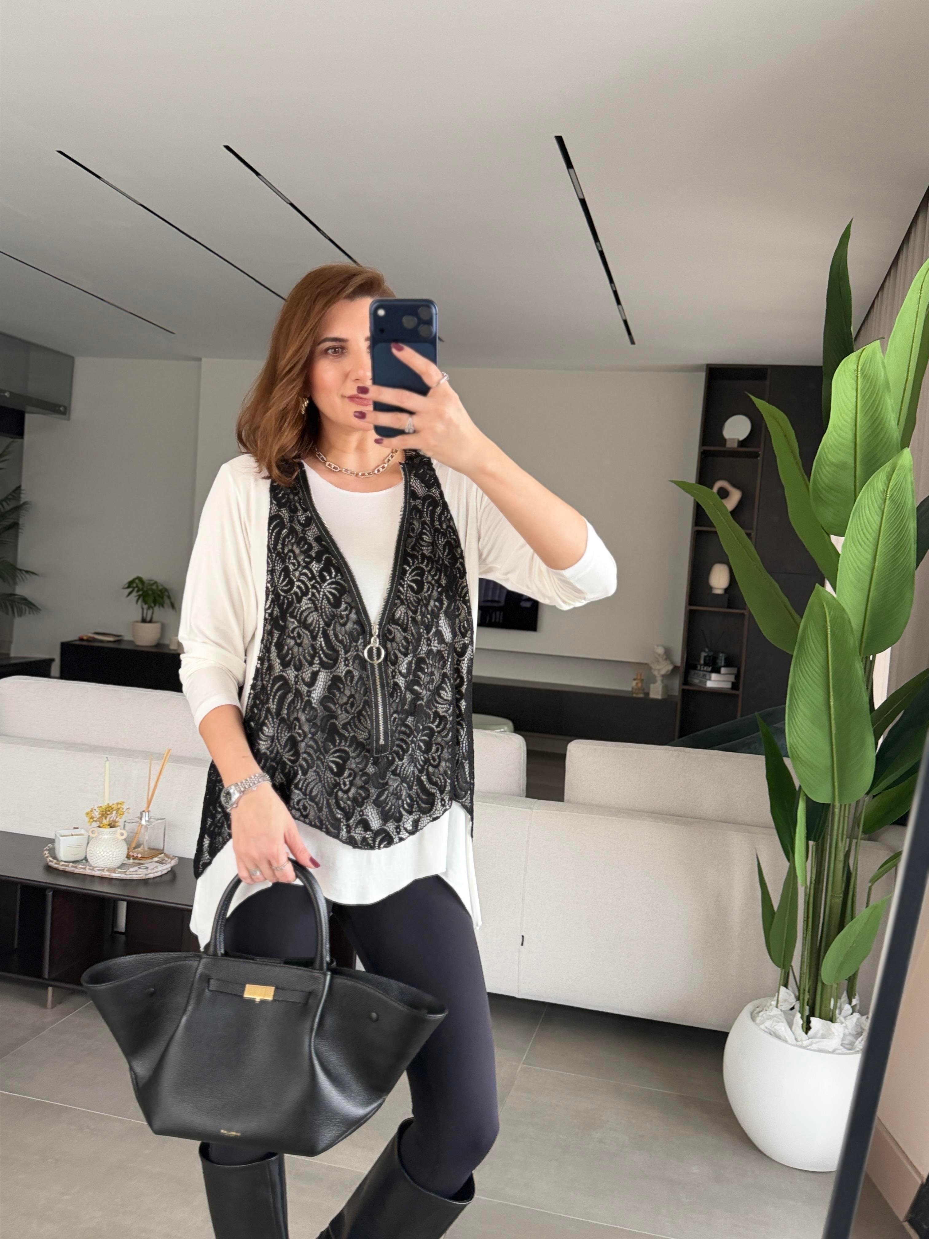 Beyaz Dantel Yelekli Bluz