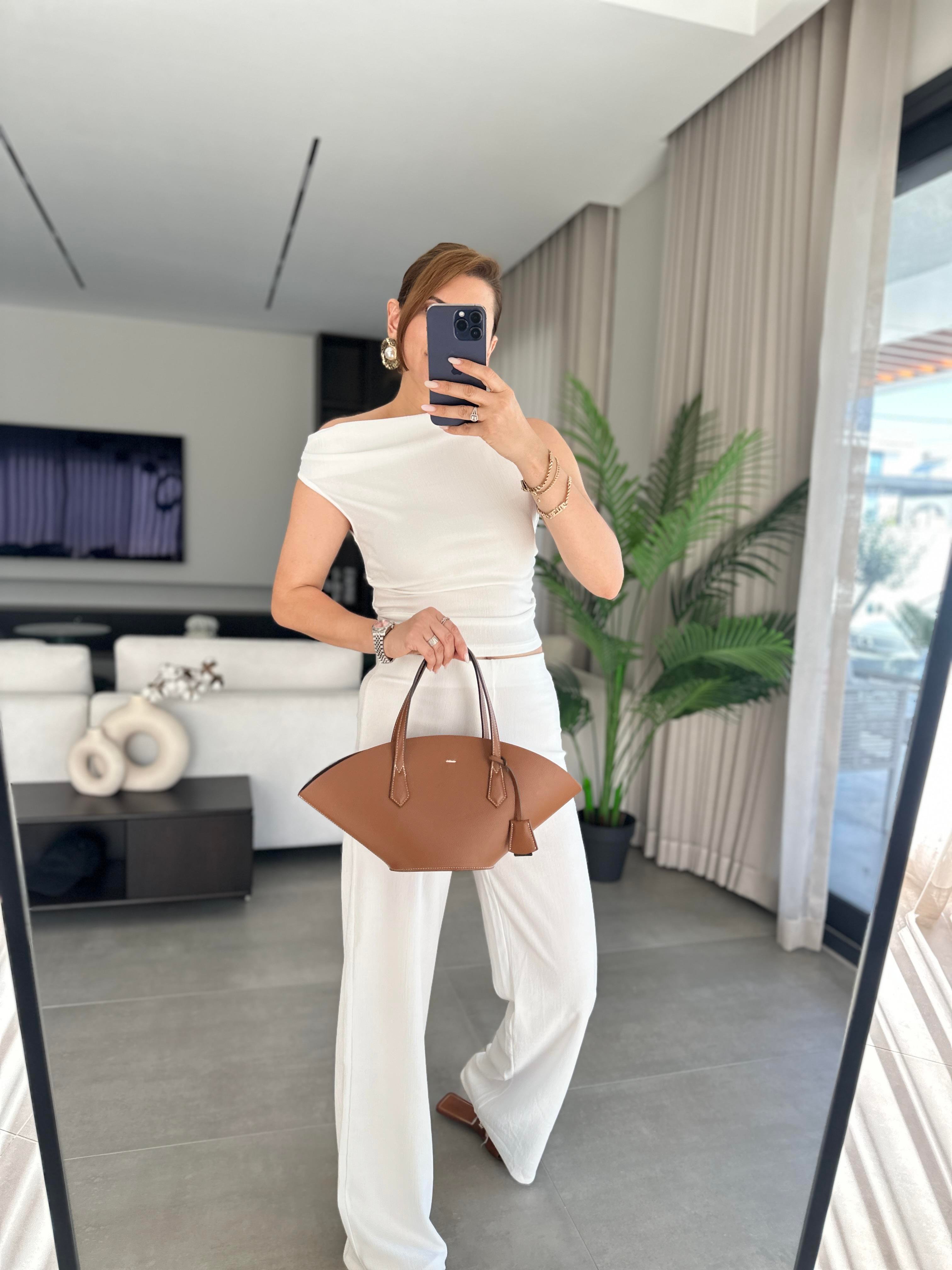 Beyaz Elegant Takım