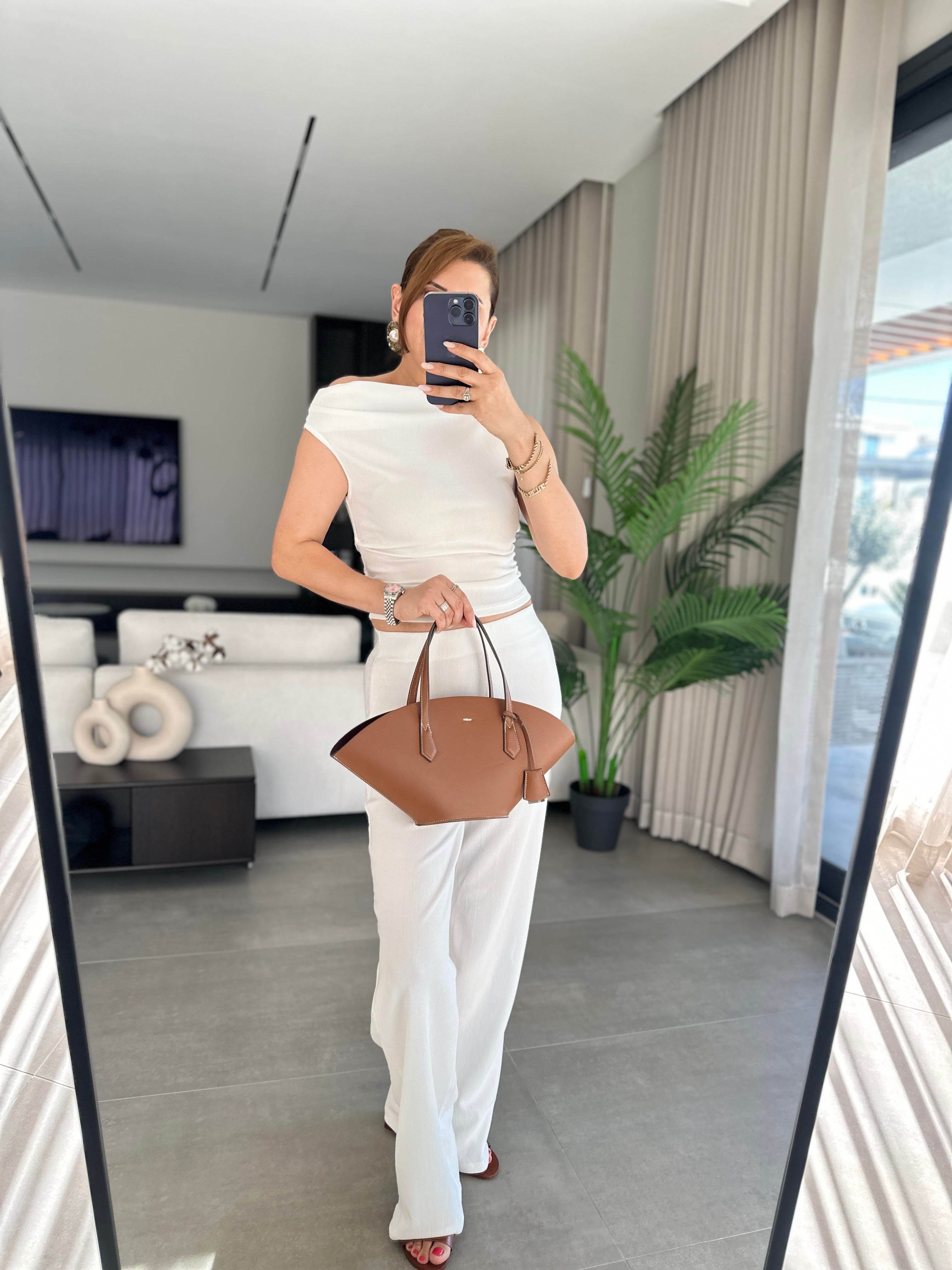 Beyaz Elegant Takım