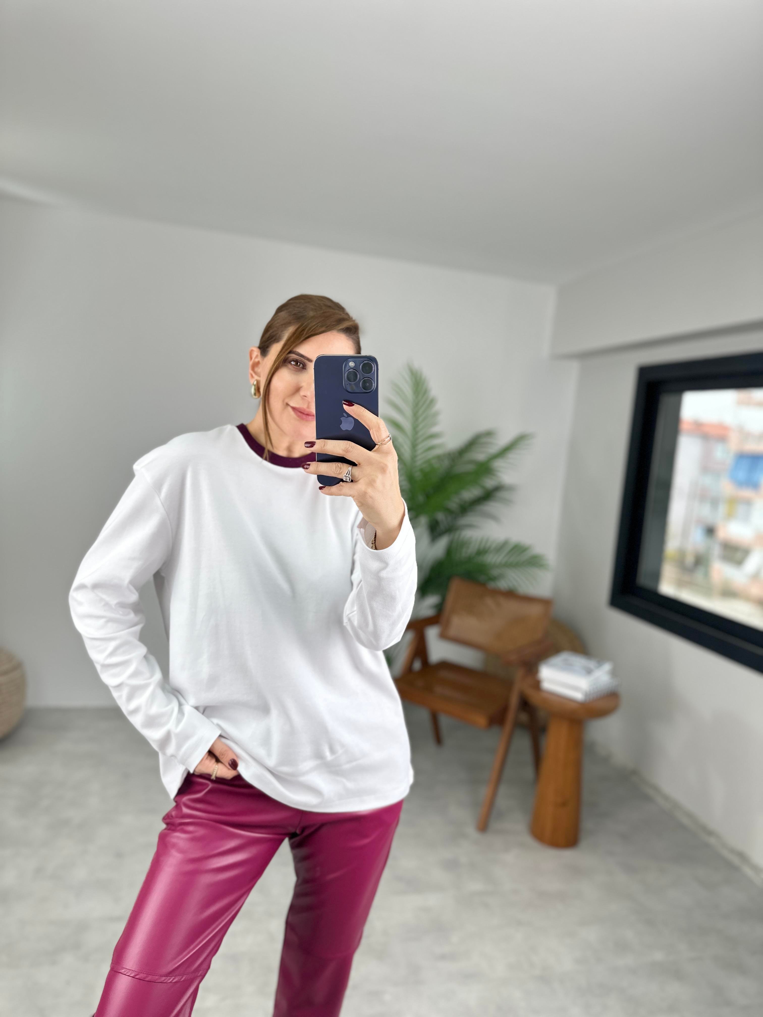 Beyaz İki Renk Bisiklet Yaka Sweat