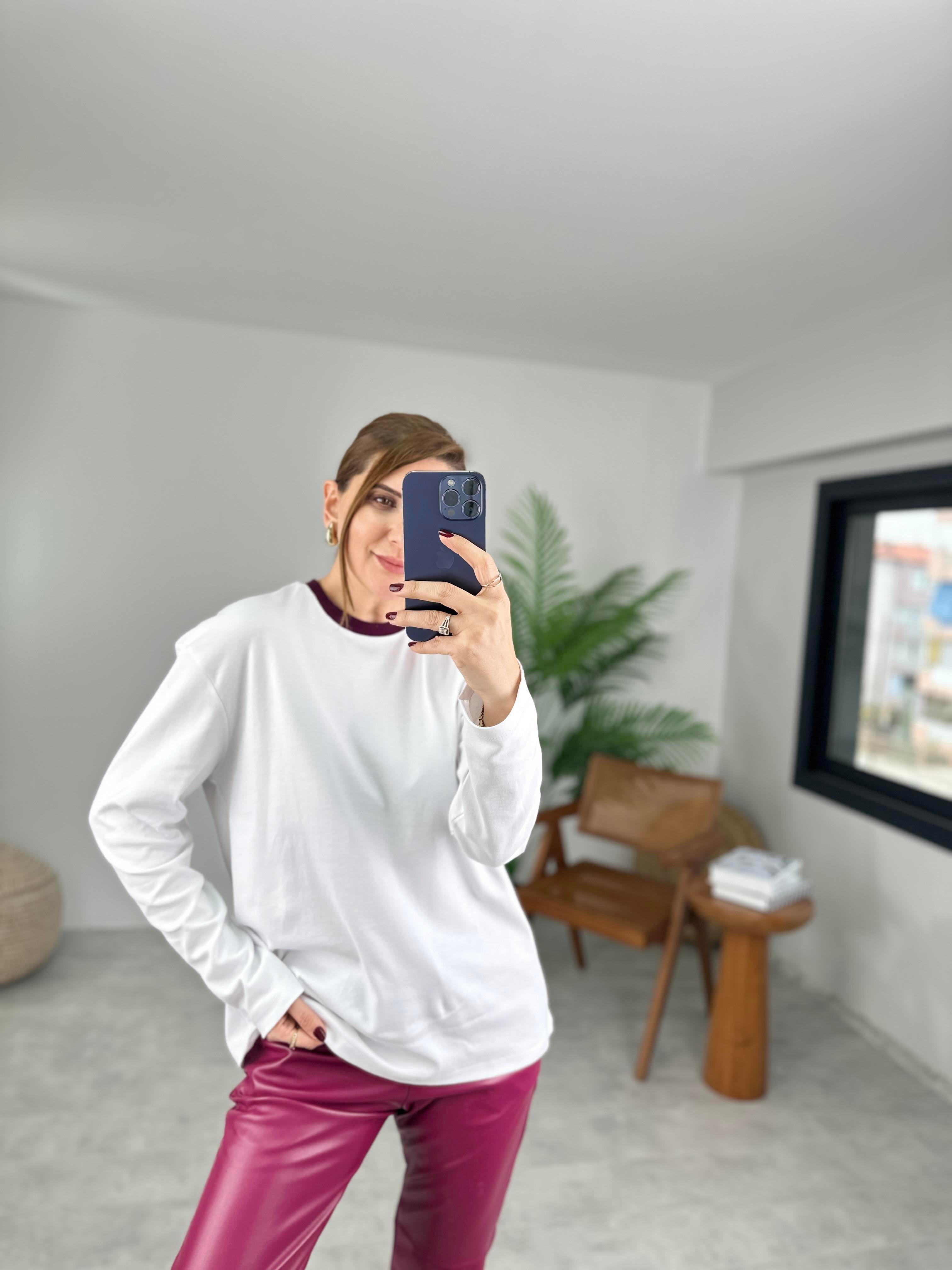 Beyaz İki Renk Bisiklet Yaka Sweat