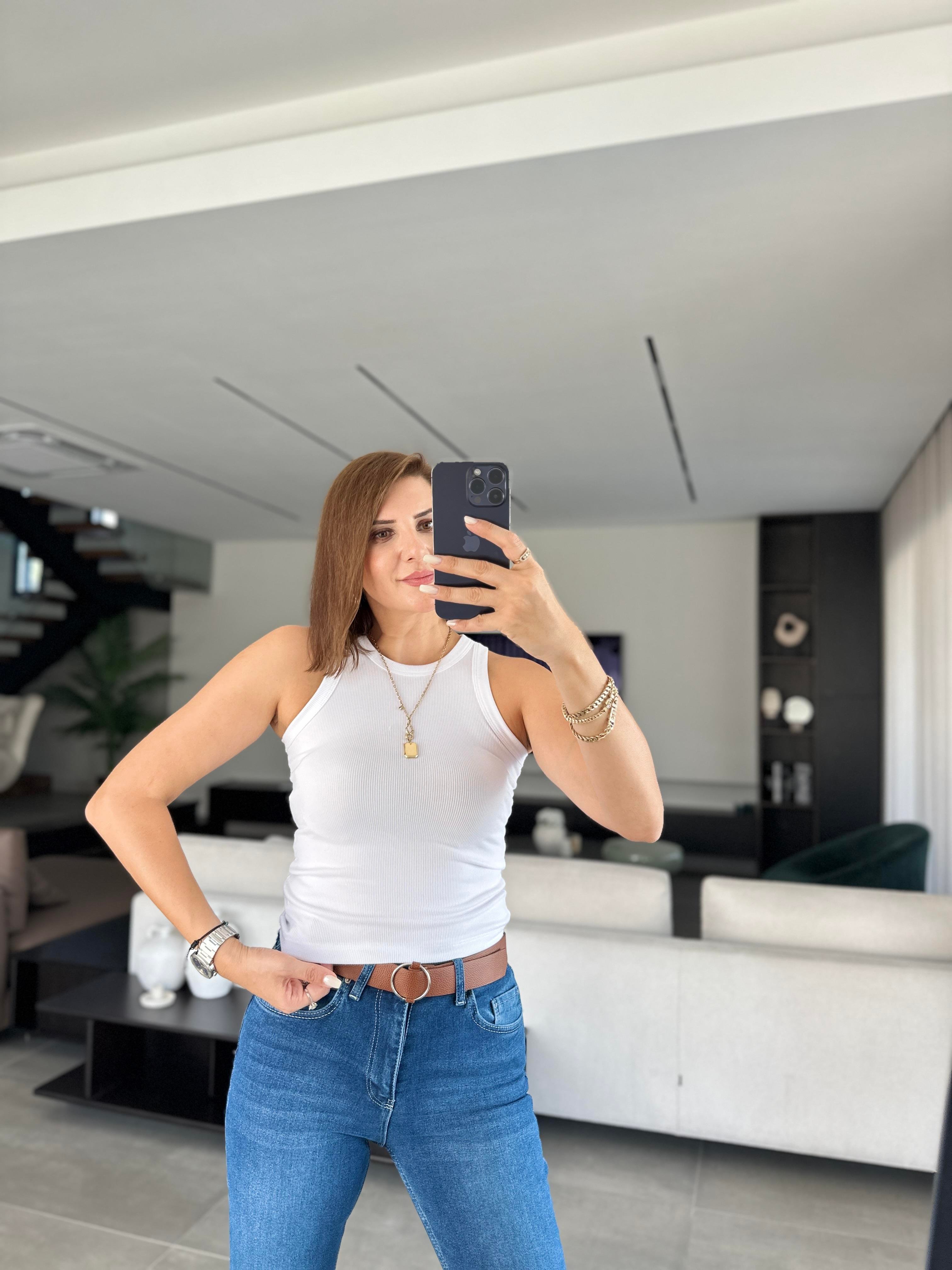 Beyaz Kaşkorse Atlet