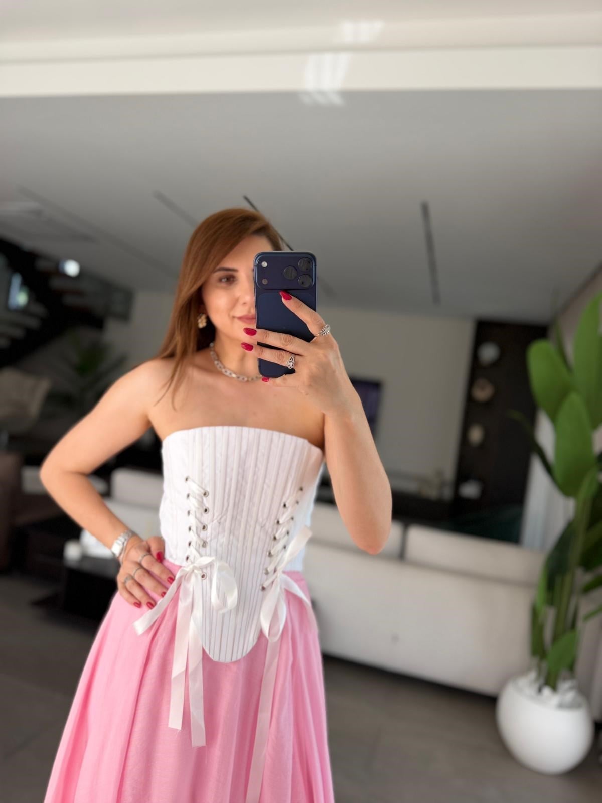 Beyaz Kuş Gözlü Kurdele Detay Korse Bluz
