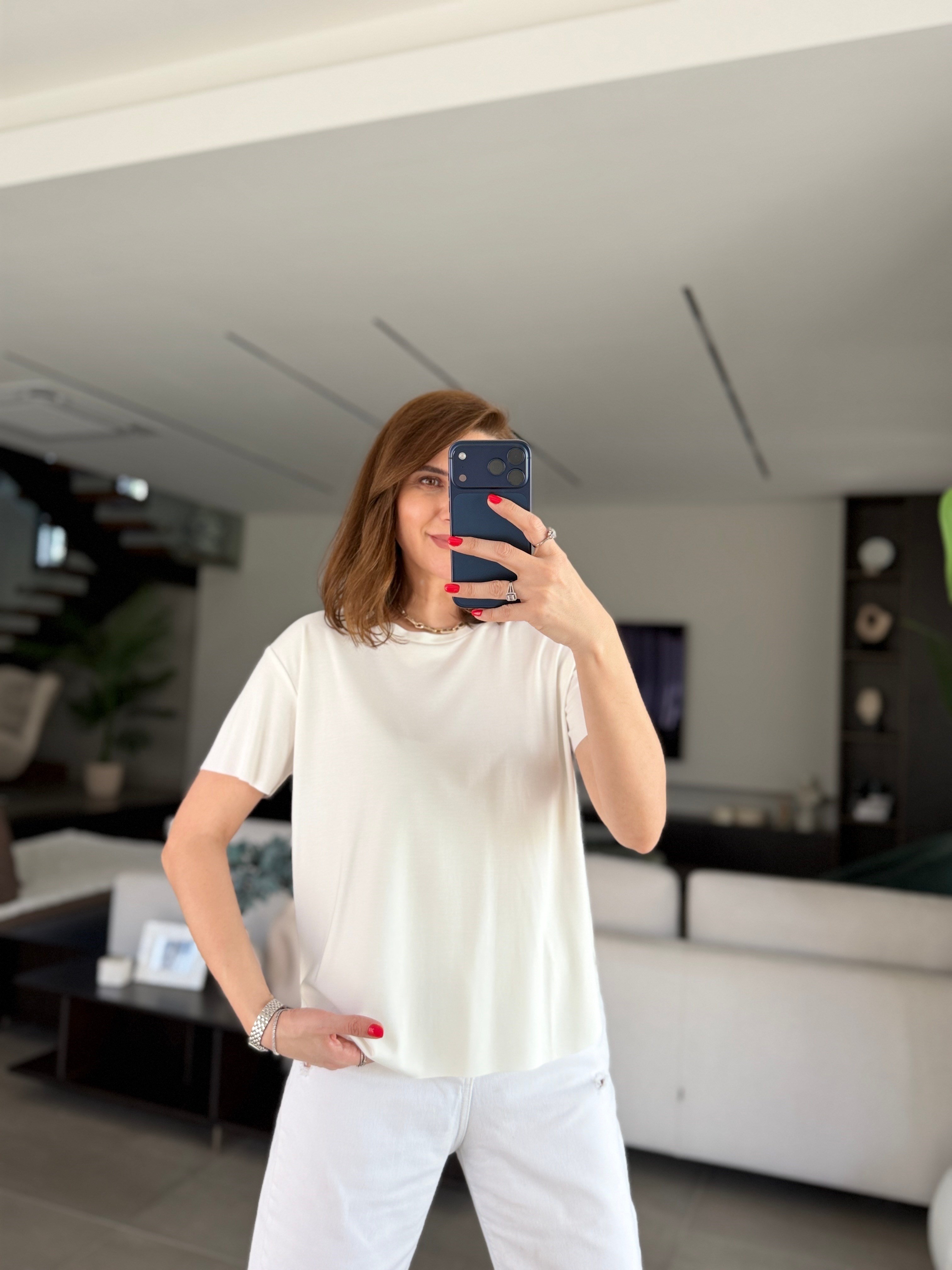 Beyaz Lazer Kesim Basic T-shirt