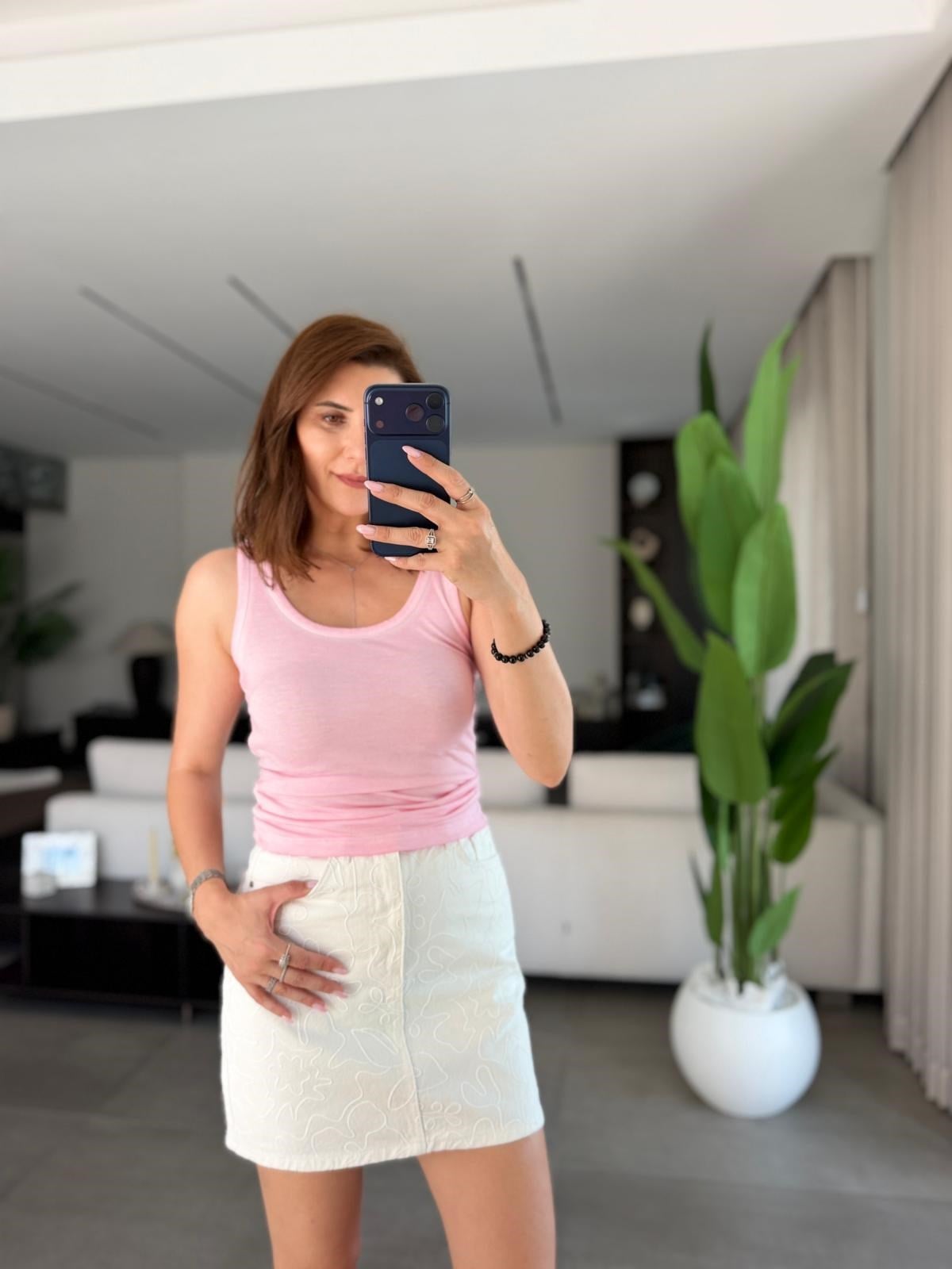 Beyaz Nakış Desenli Etek