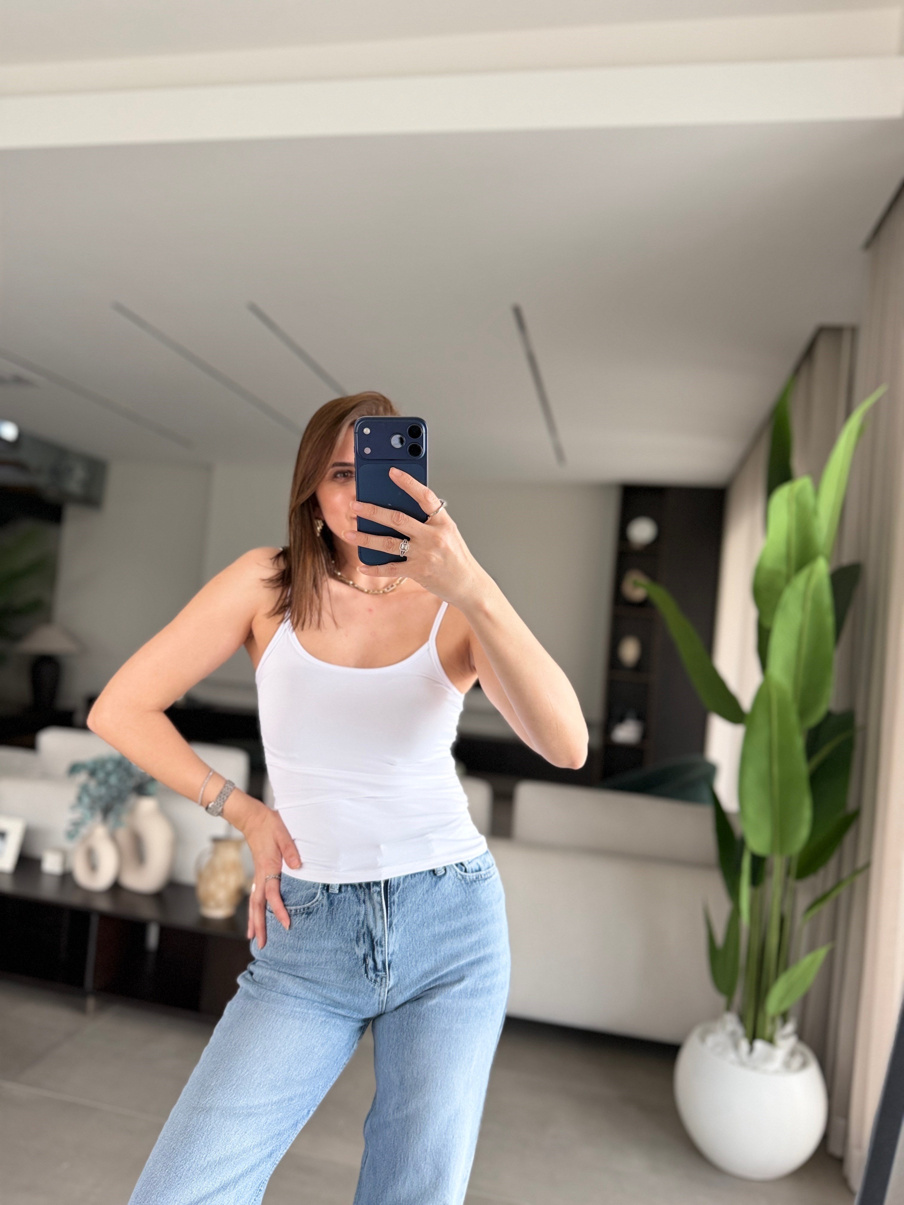 Beyaz Polyemid İp Askılı Atlet