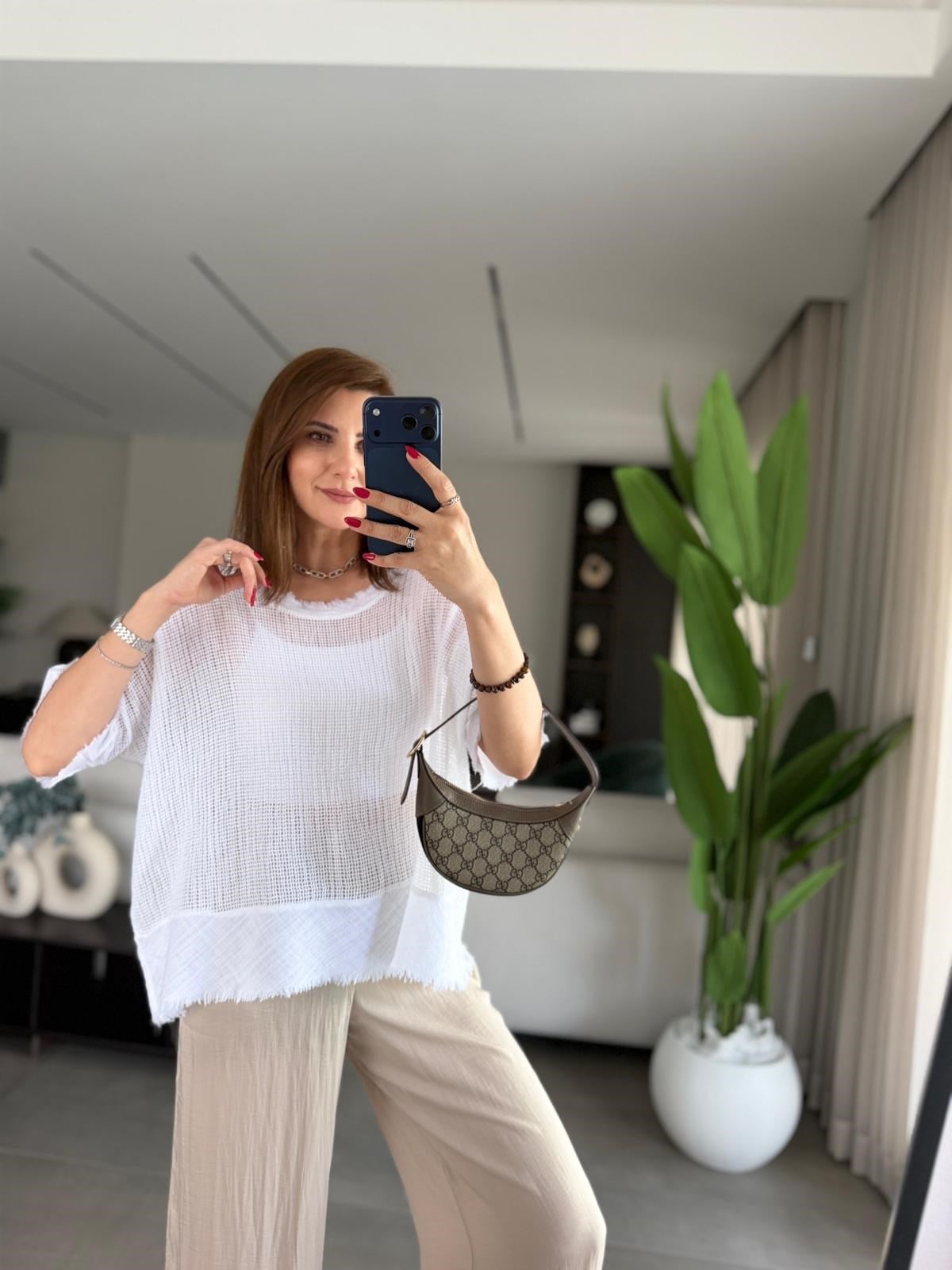 Beyaz Saçaklı File Bluz