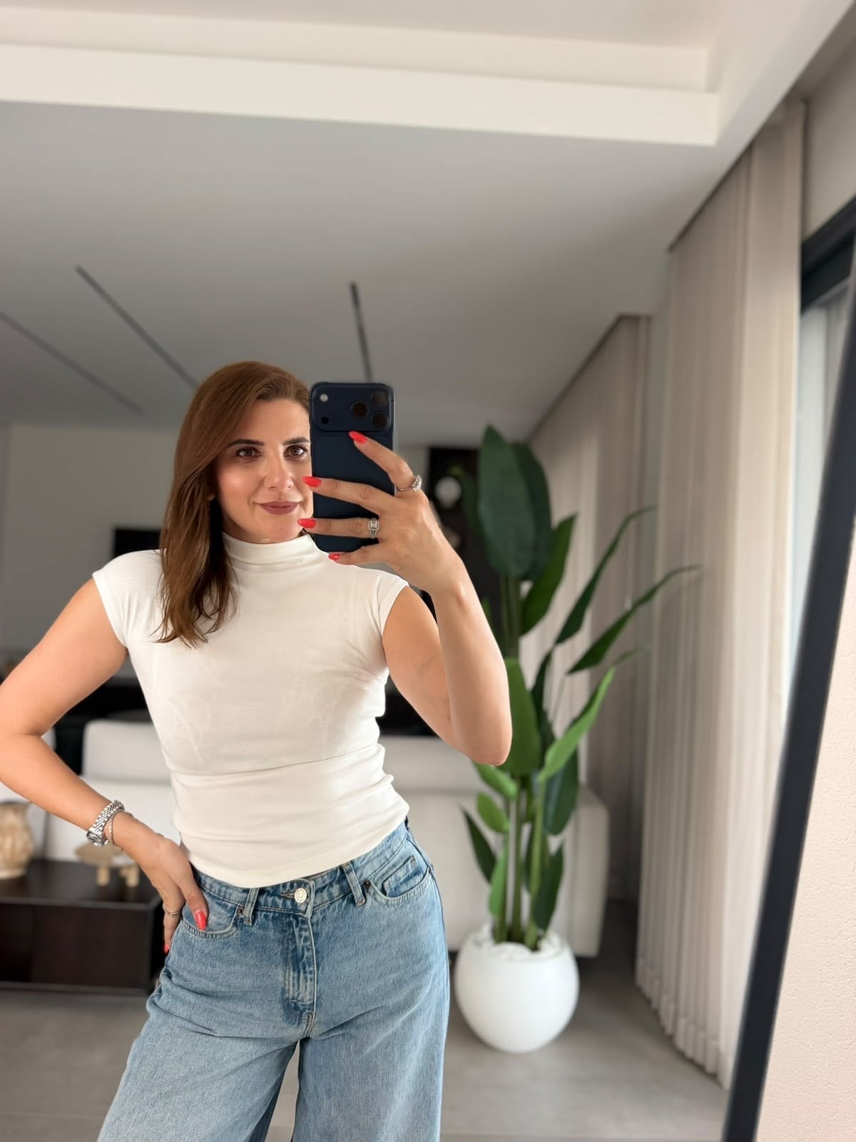 Beyaz Yarım Balıkçı Yaka Bluz