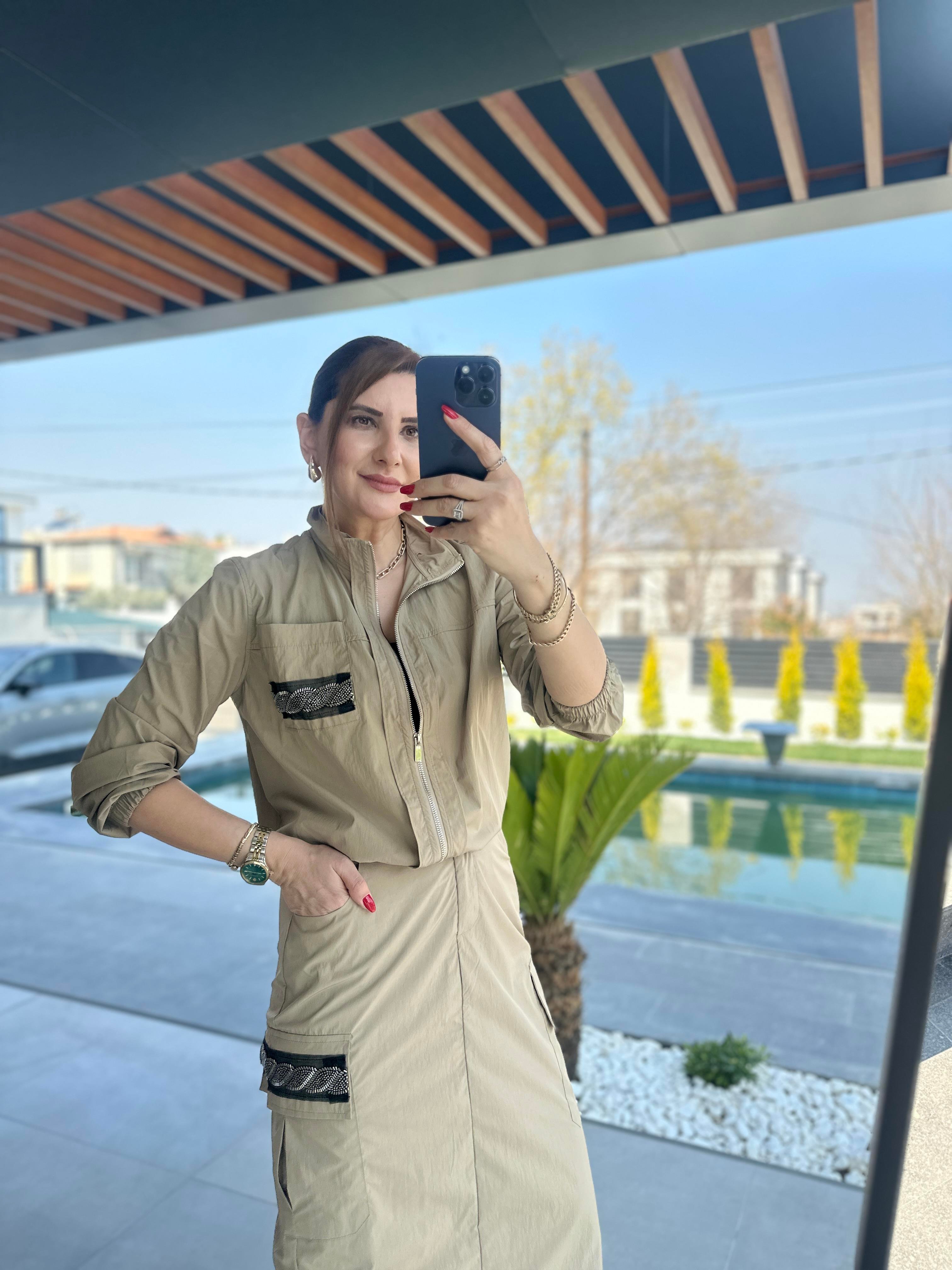 Boncuk İşleme Detaylı Etekli Takım