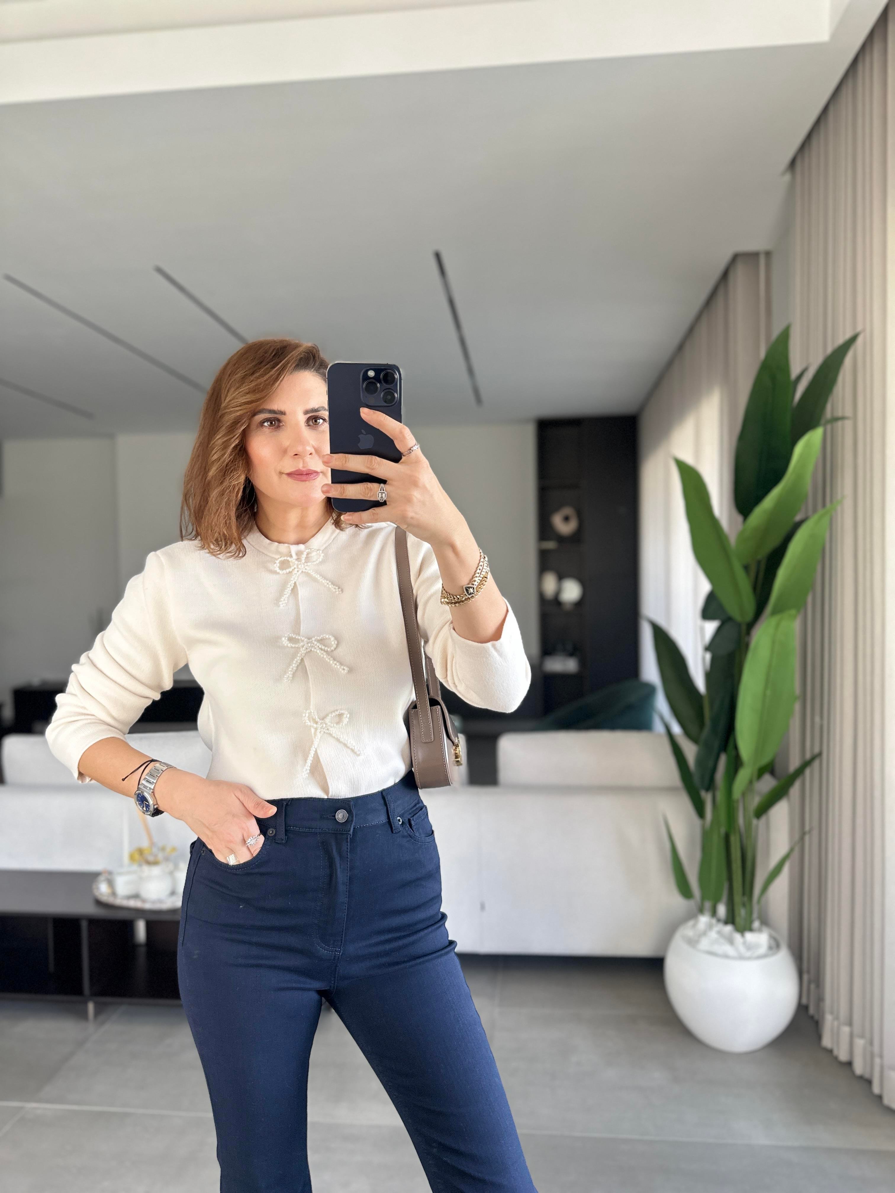 Boncuk Kurdela Detaylı Hırka