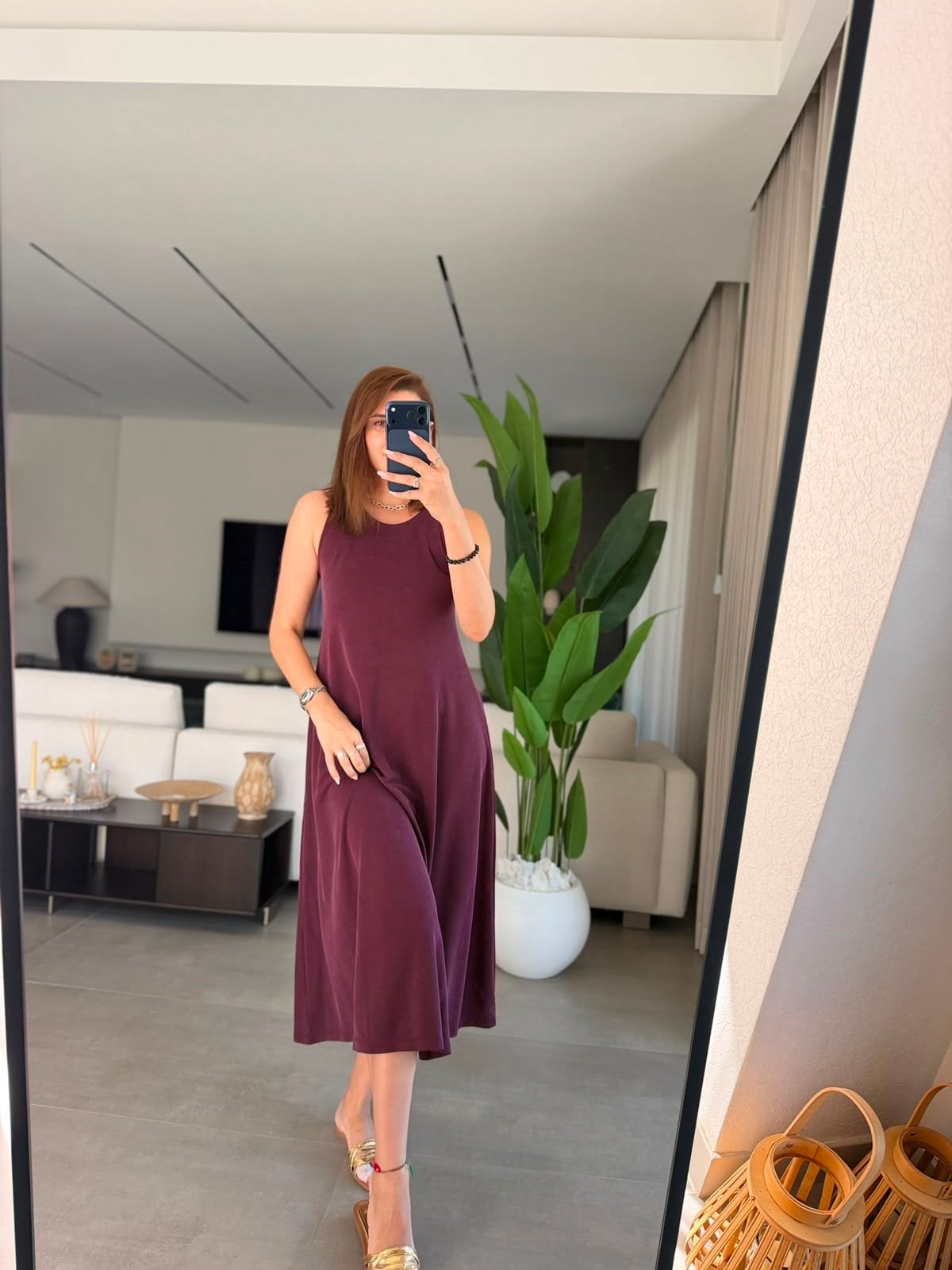 Bordo  Arka Düğmeli Kolsuz Pike Elbise