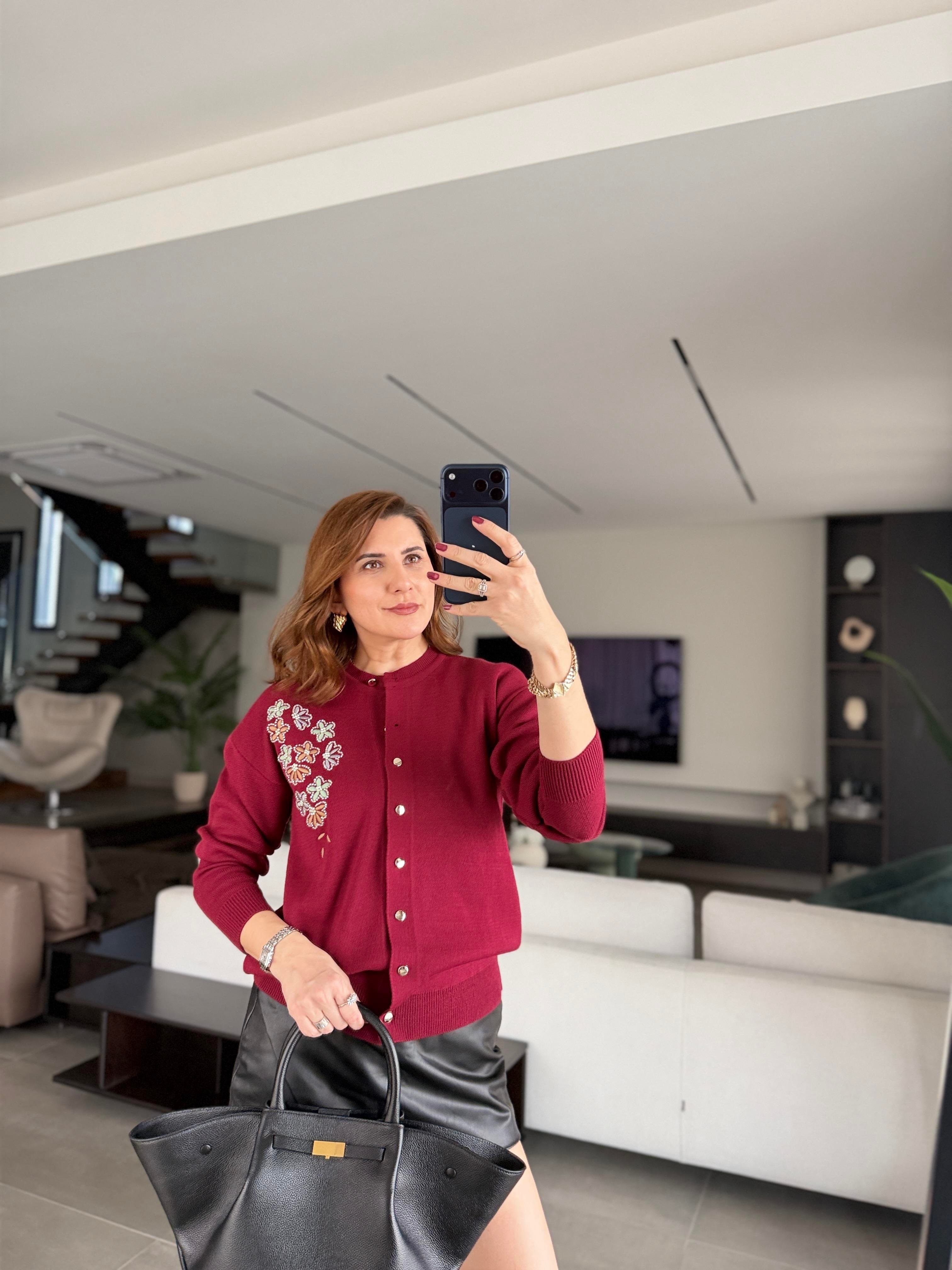 Bordo Çiçek Nakışlı Triko Hırka