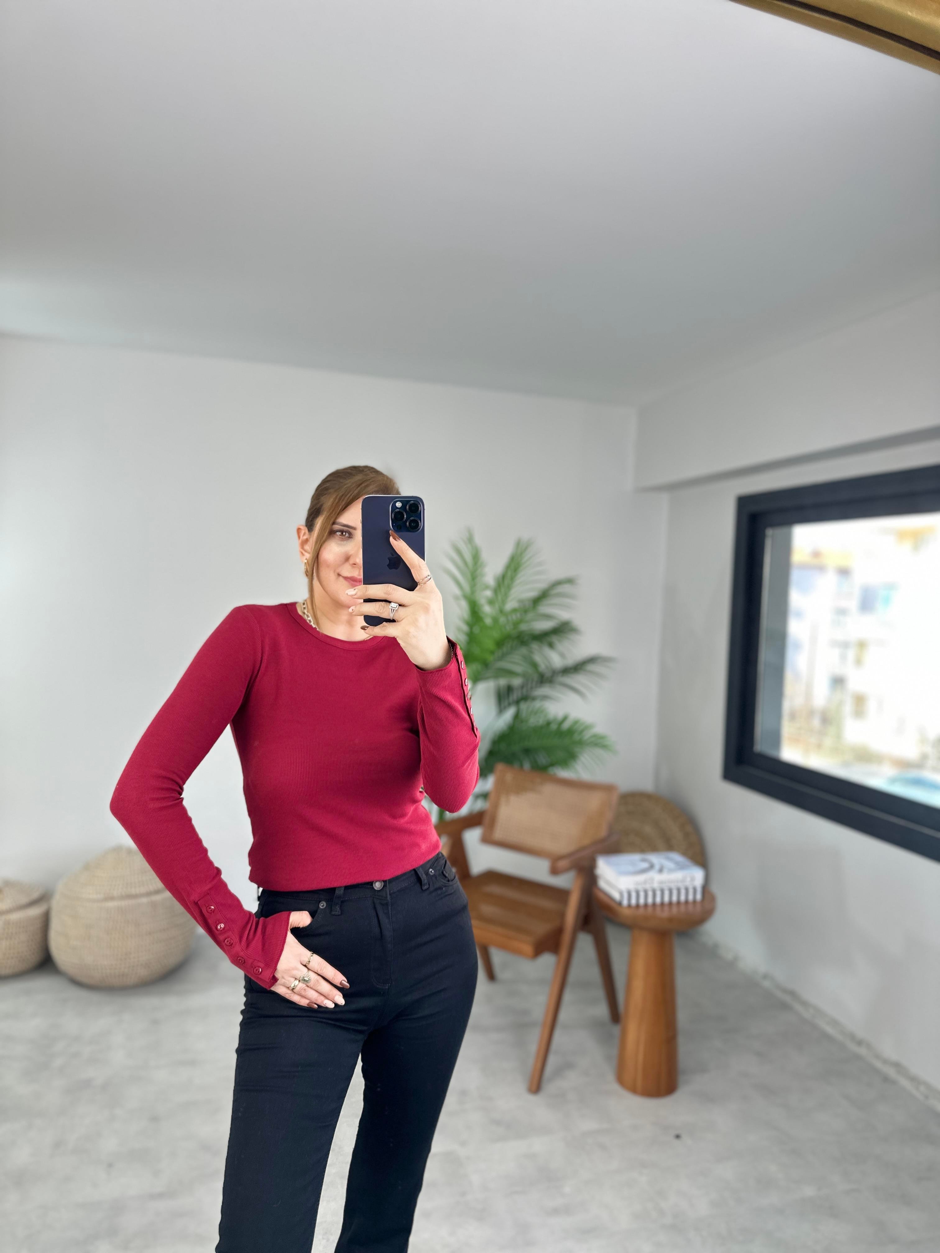 Bordo Kolları Düğmeli Bluz