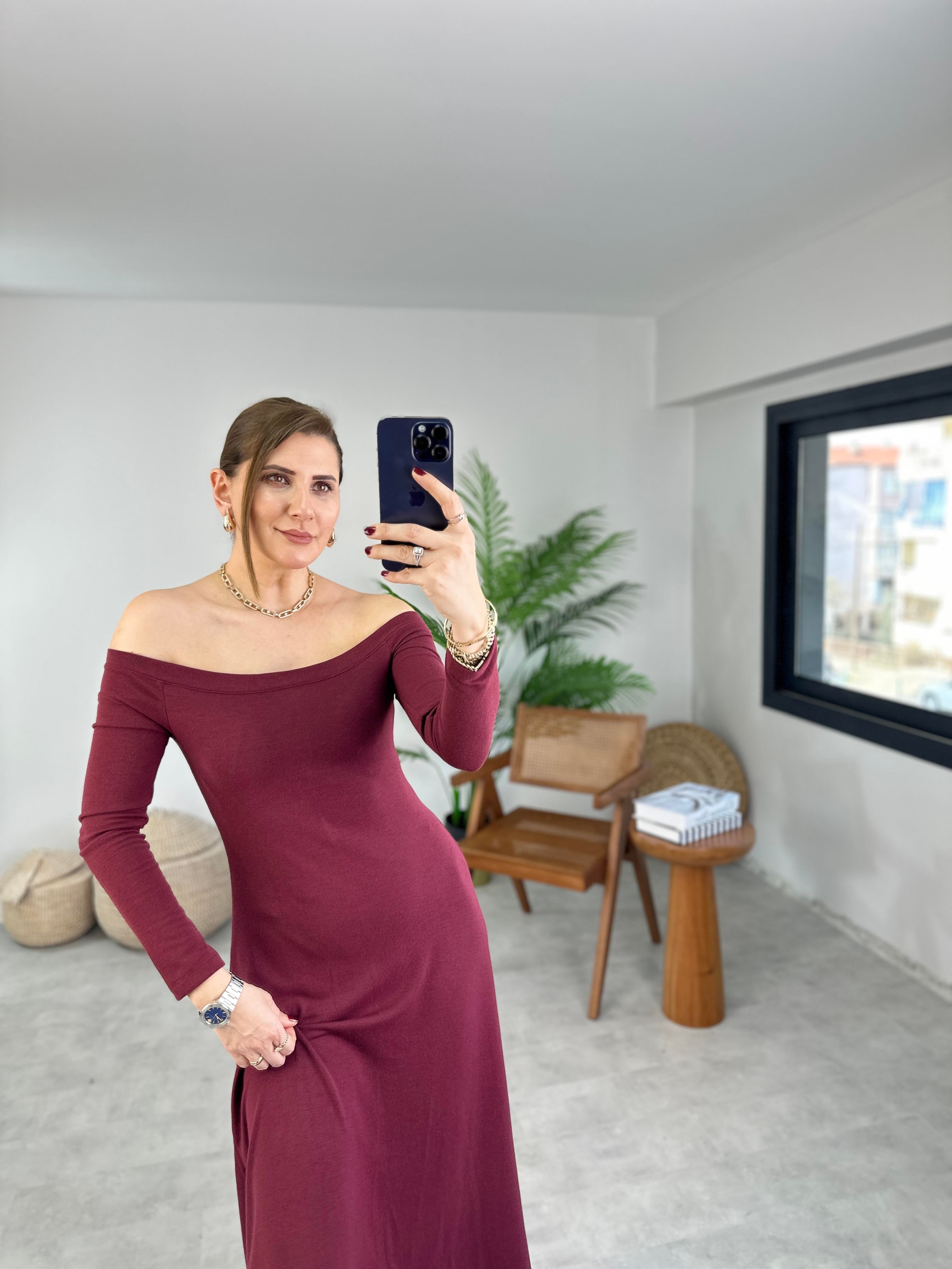 Bordo Madonna Yaka Çan Kesim Elbise