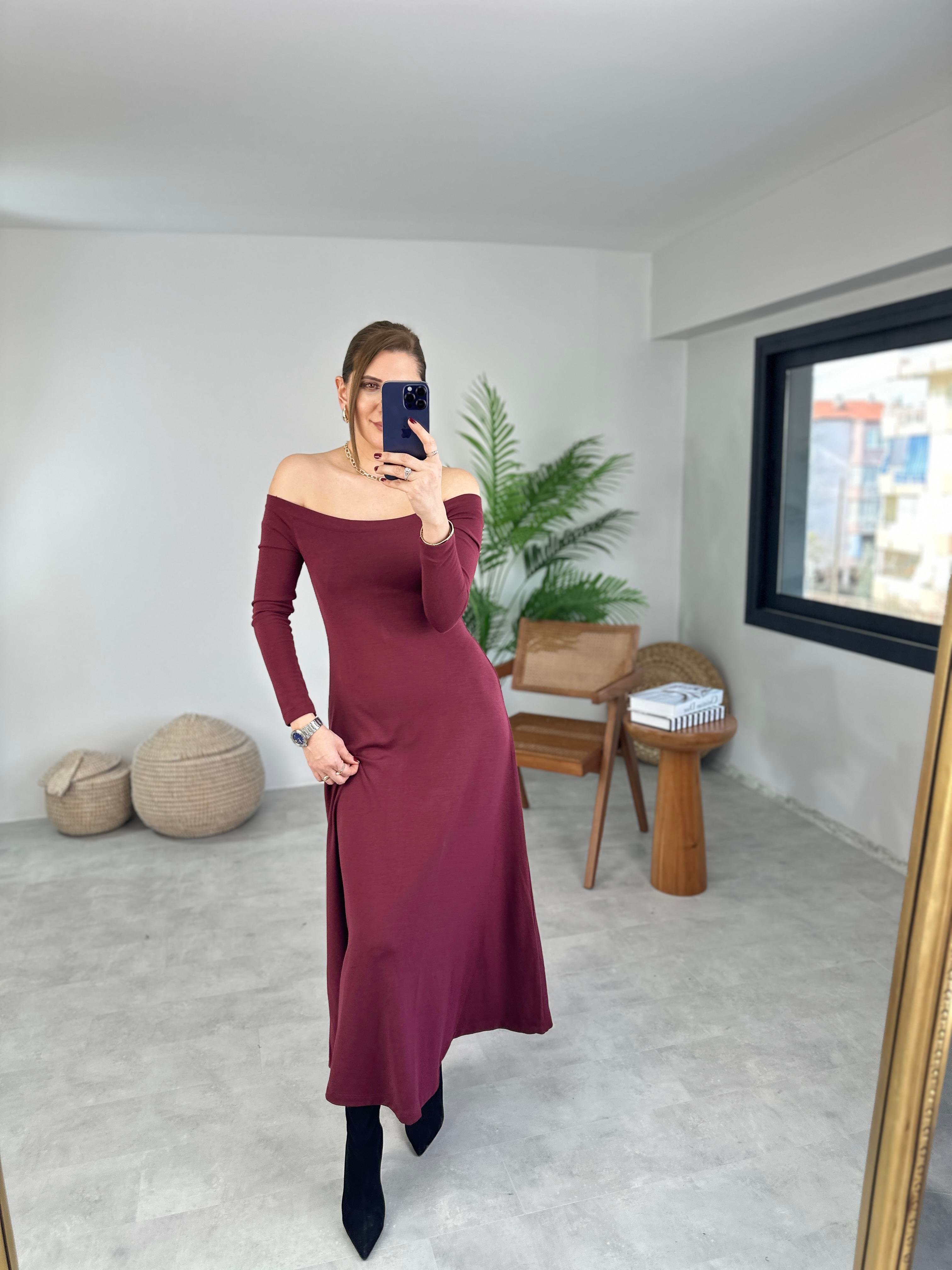 Bordo Madonna Yaka Çan Kesim Elbise