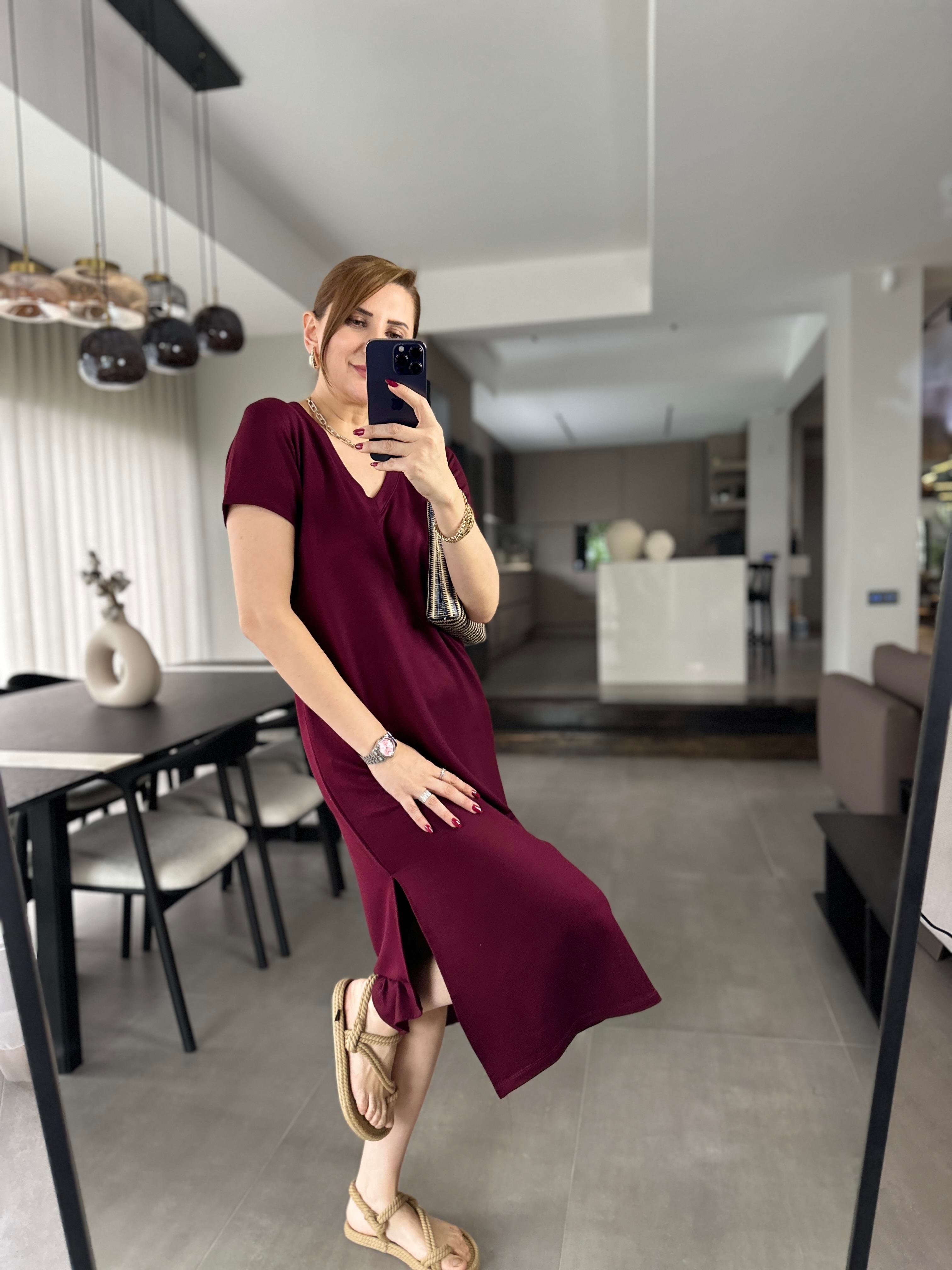 Bordo V Yaka Yırtmaçlı Elbise