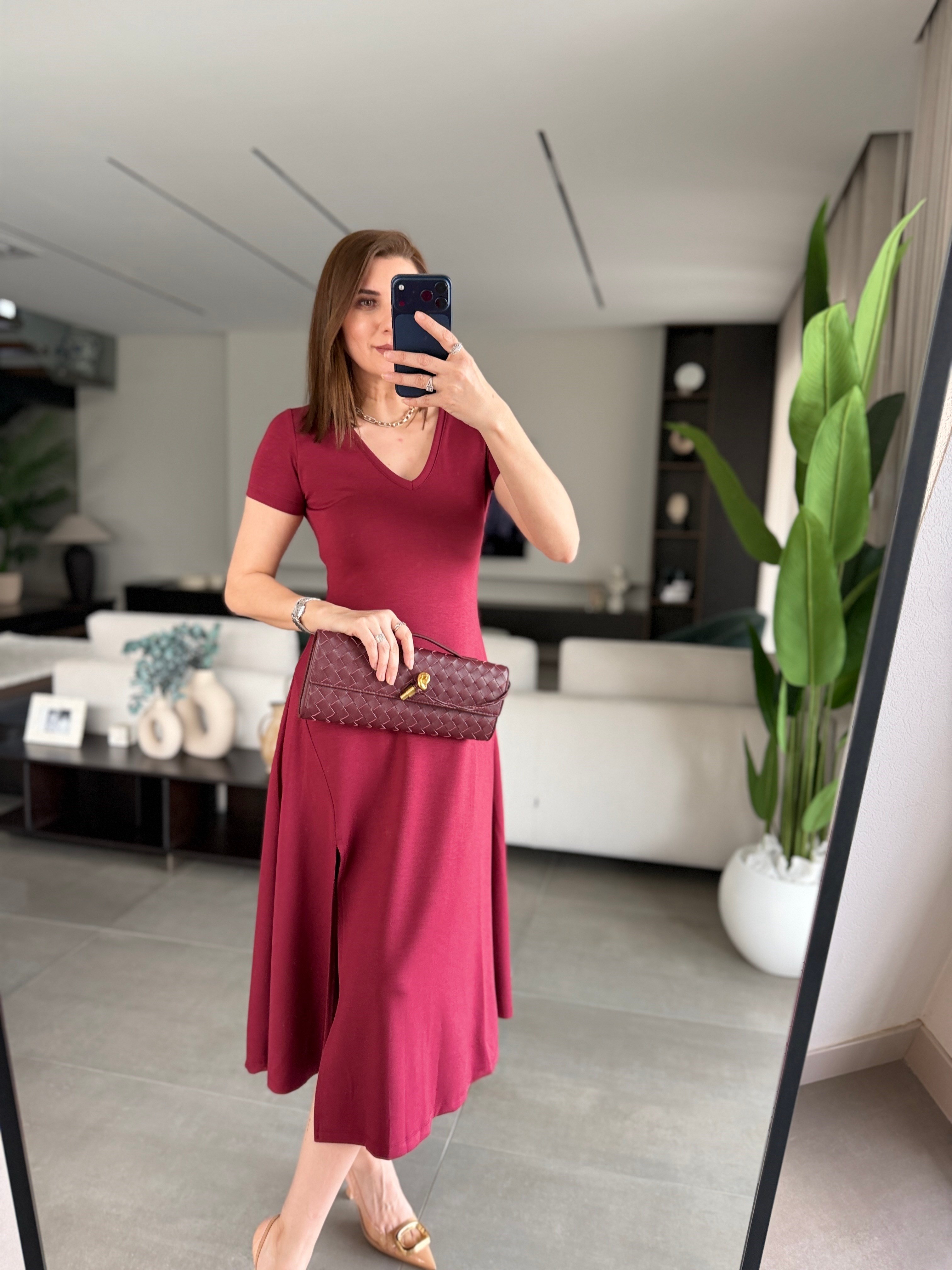 Bordo  V Yaka Yırtmaçlı Modal Elbise