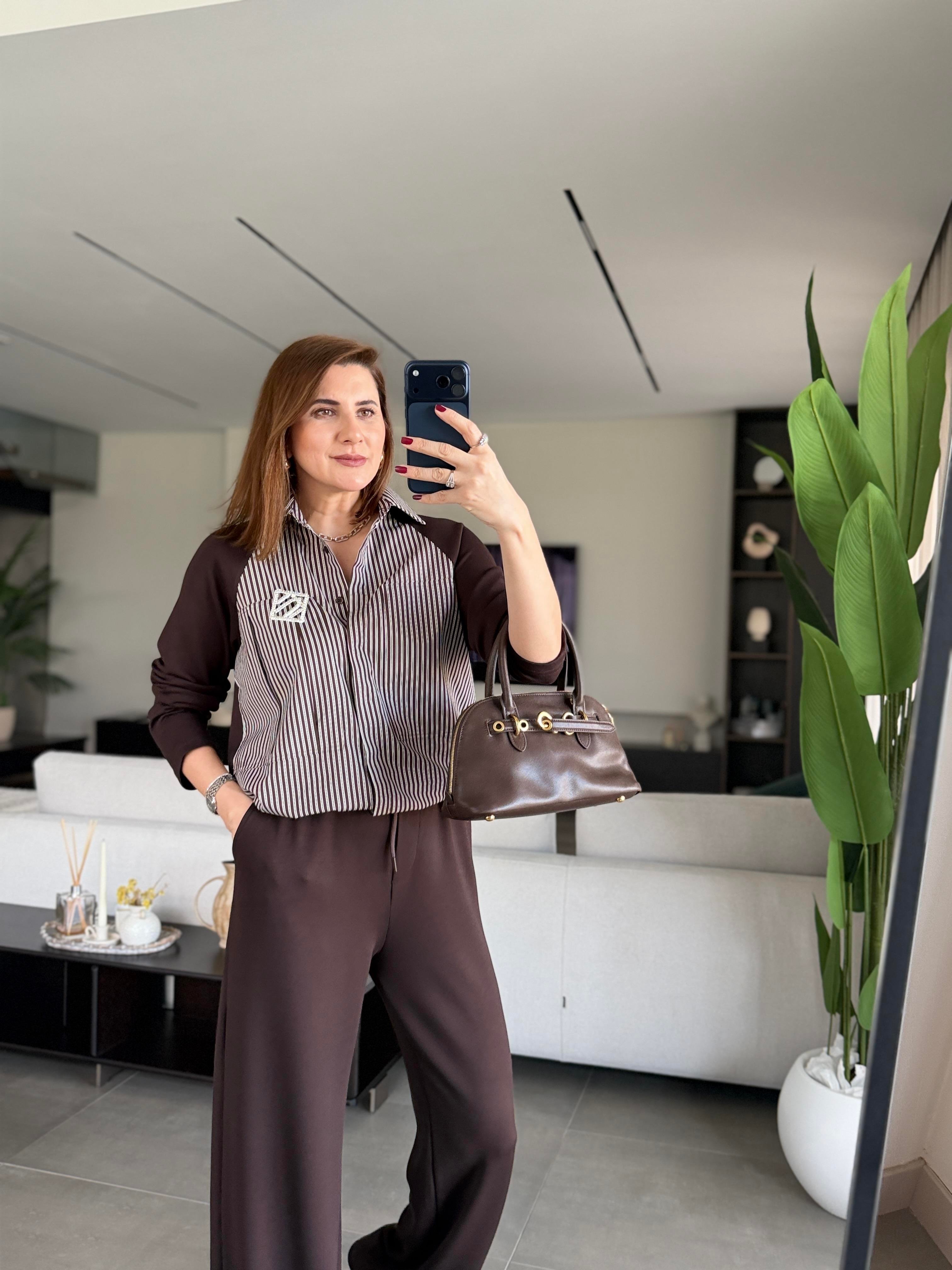 Broş Detaylı Çizgili Takım