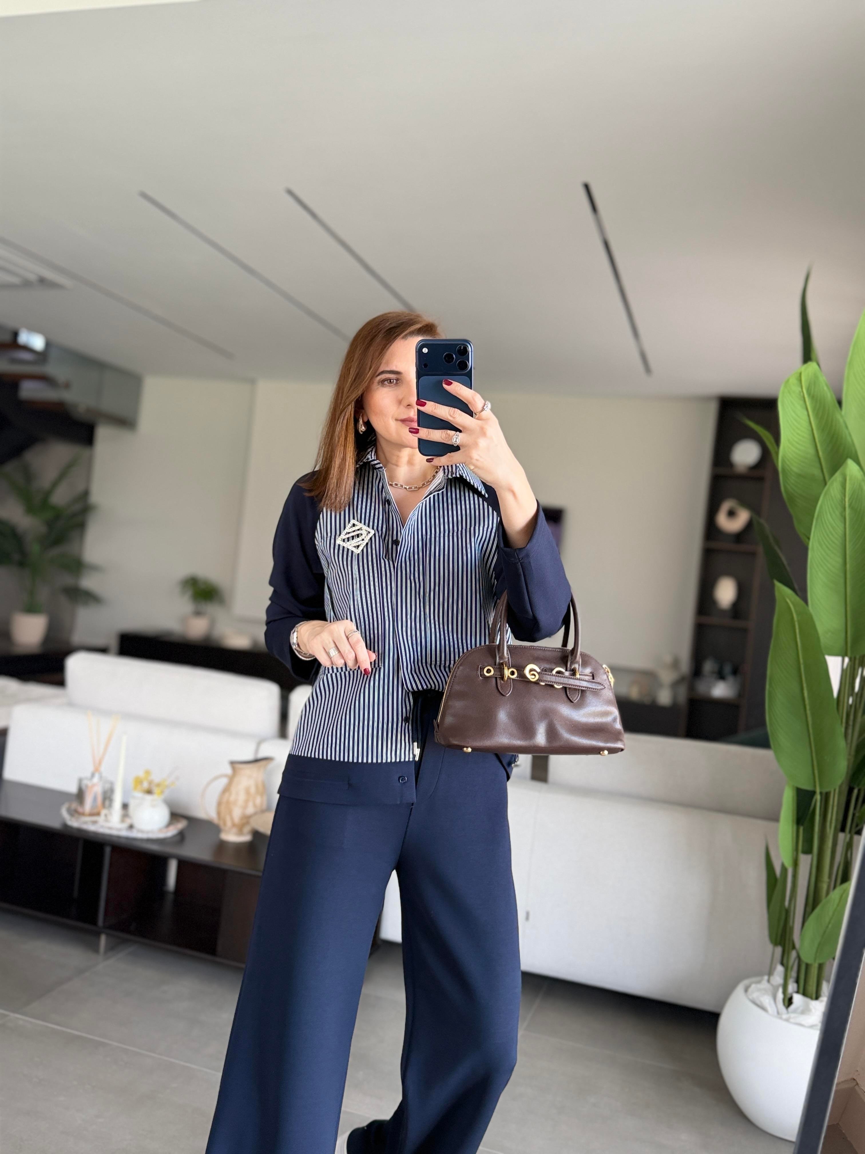Broş Detaylı Çizgili Takım