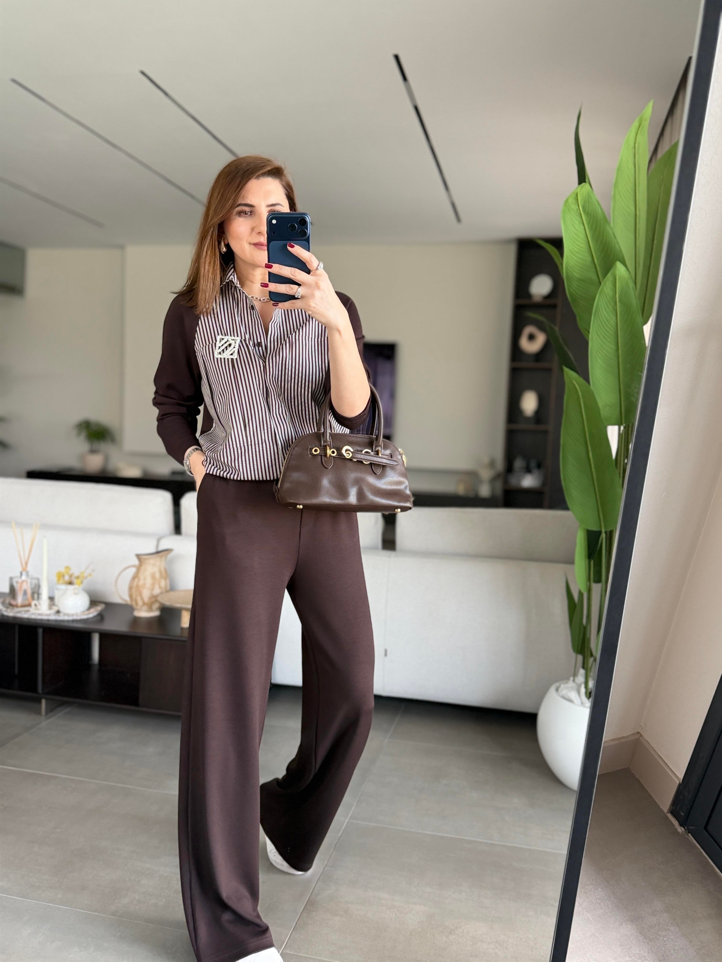 Broş Detaylı Çizgili Takım