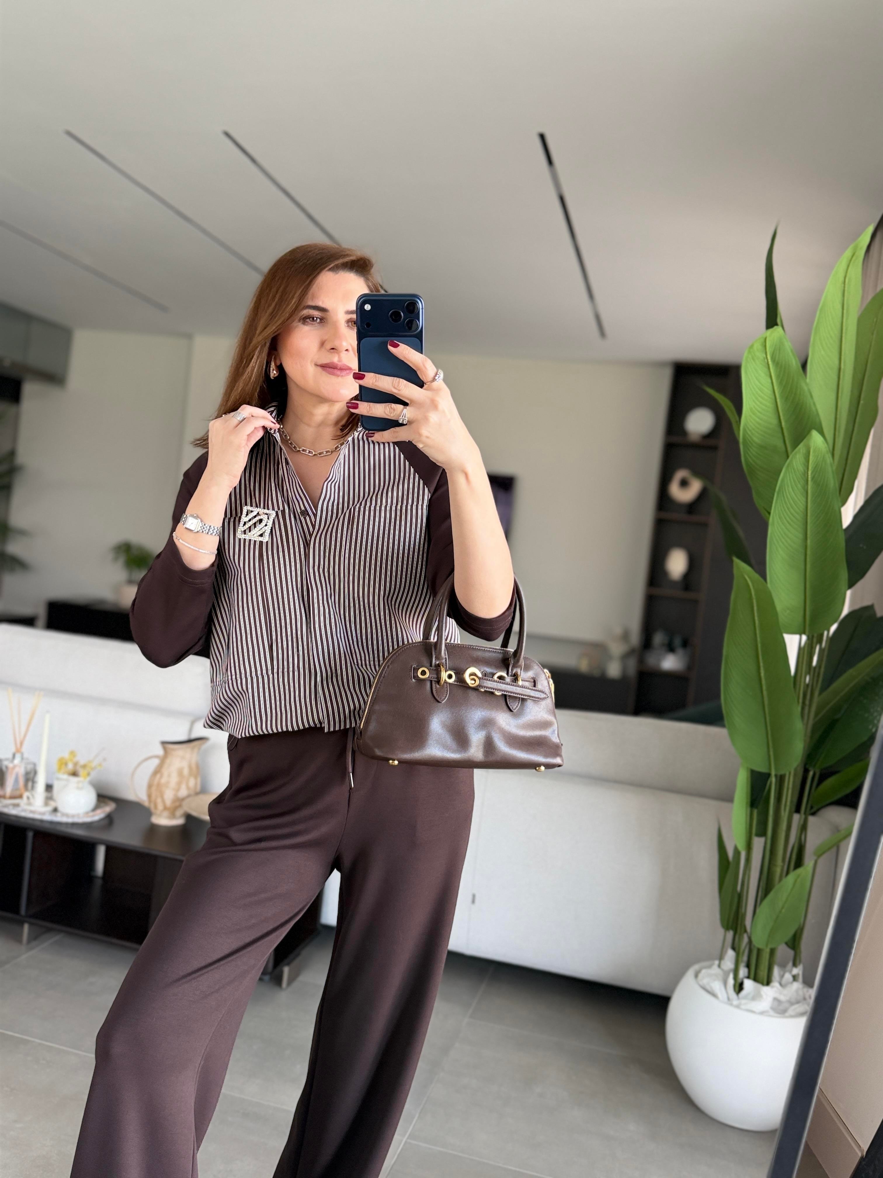 Broş Detaylı Çizgili Takım