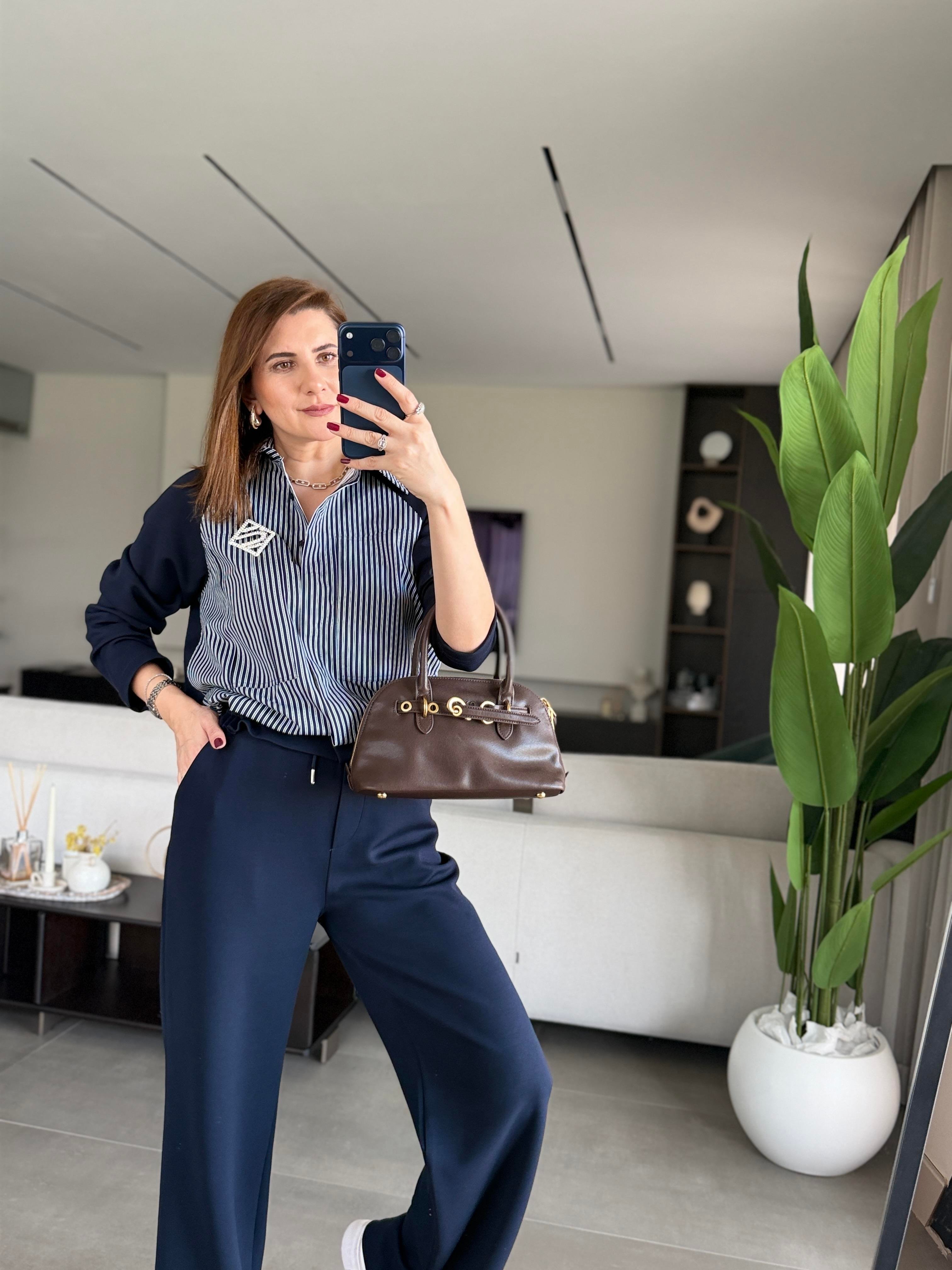 Broş Detaylı Çizgili Takım