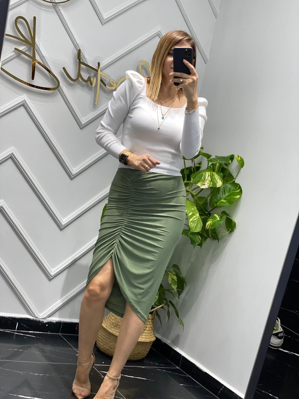 BÜZGÜLÜ ETEK