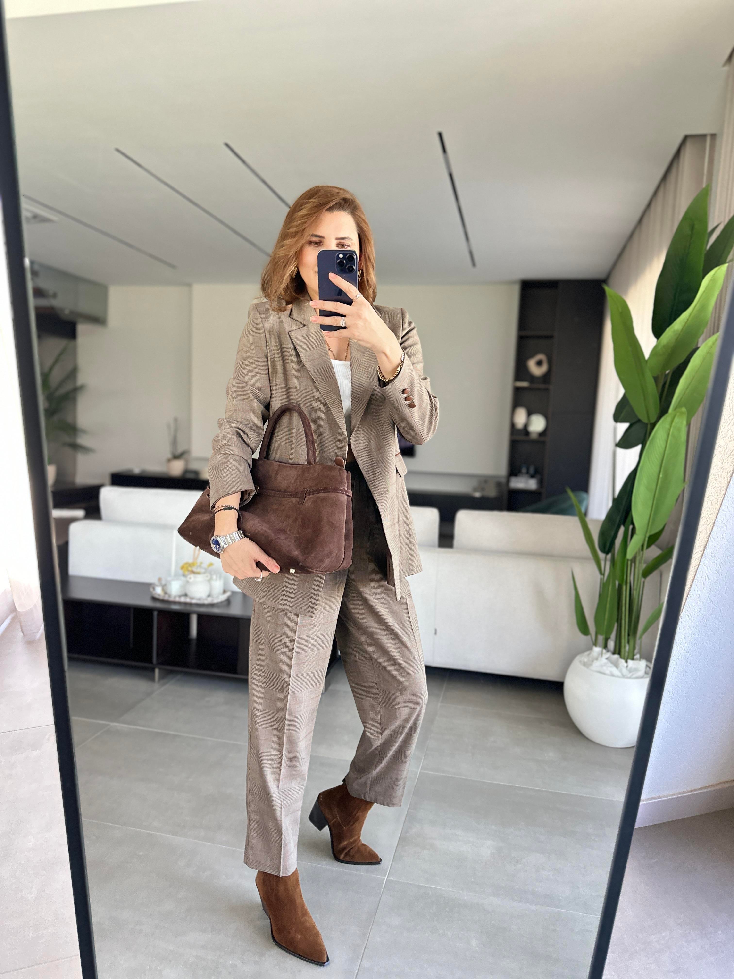 Cep Deri Detaylı Ekoseli Blazer Takım