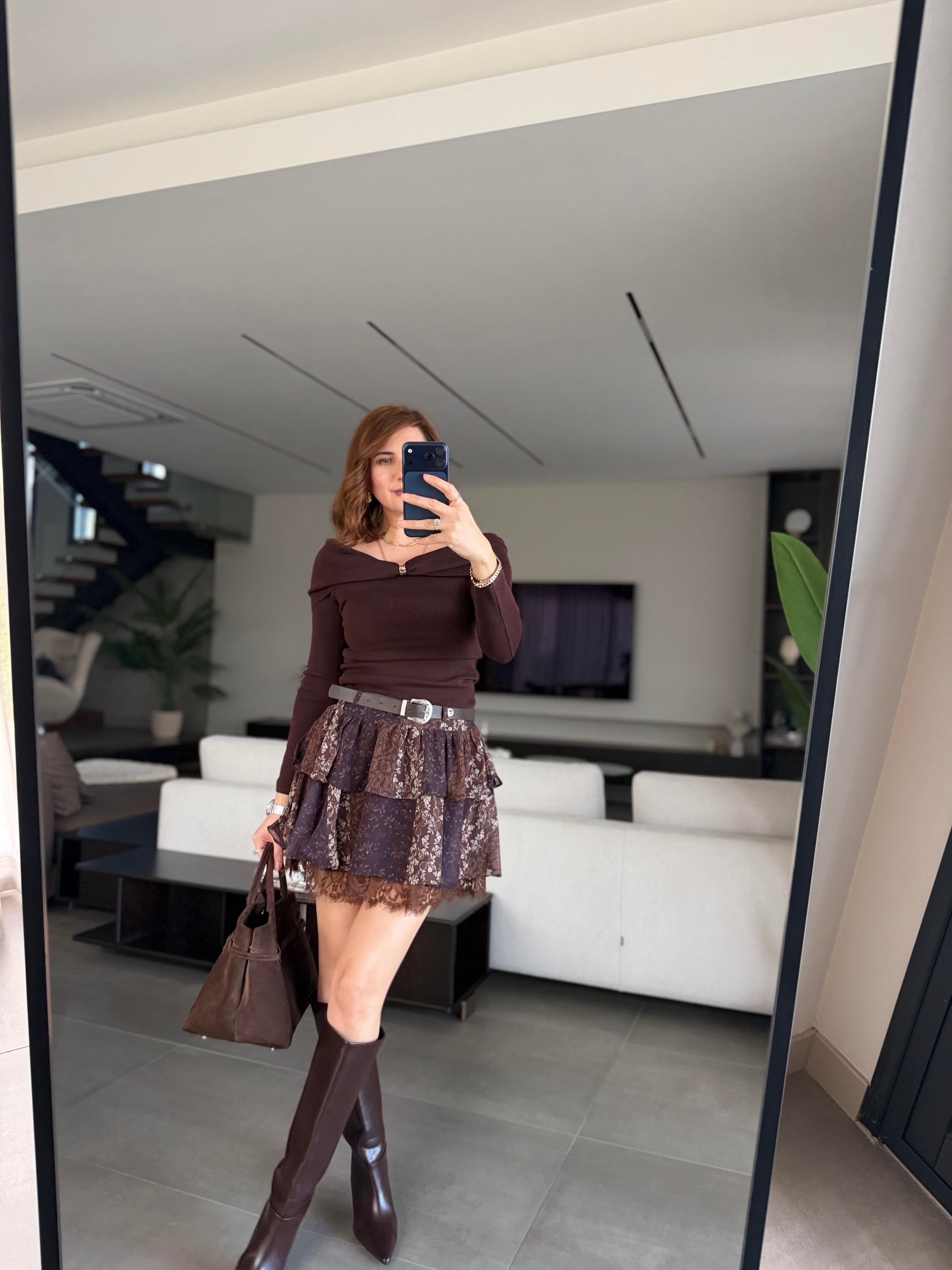 Desenli Etek Ucu Dantelli Kat Kat Etek