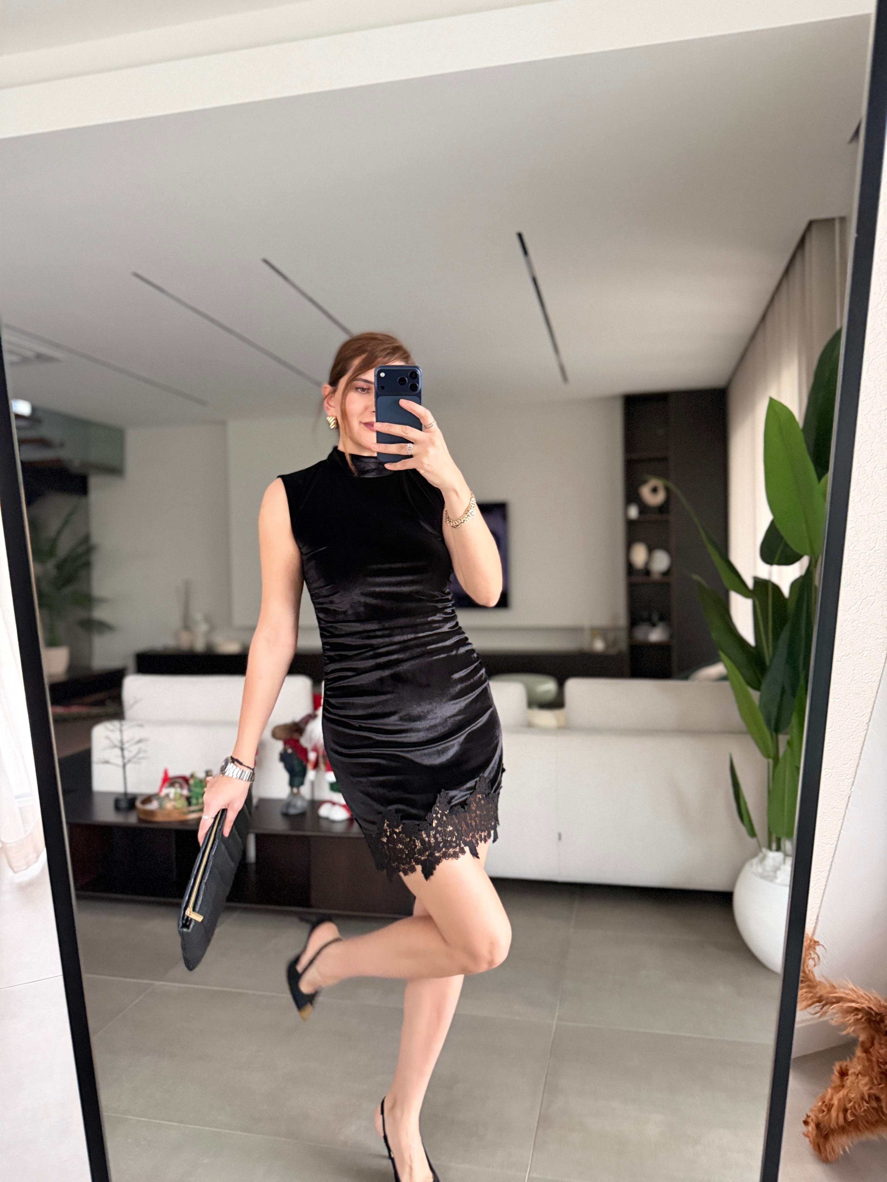 Drapeli Kadife Elbise