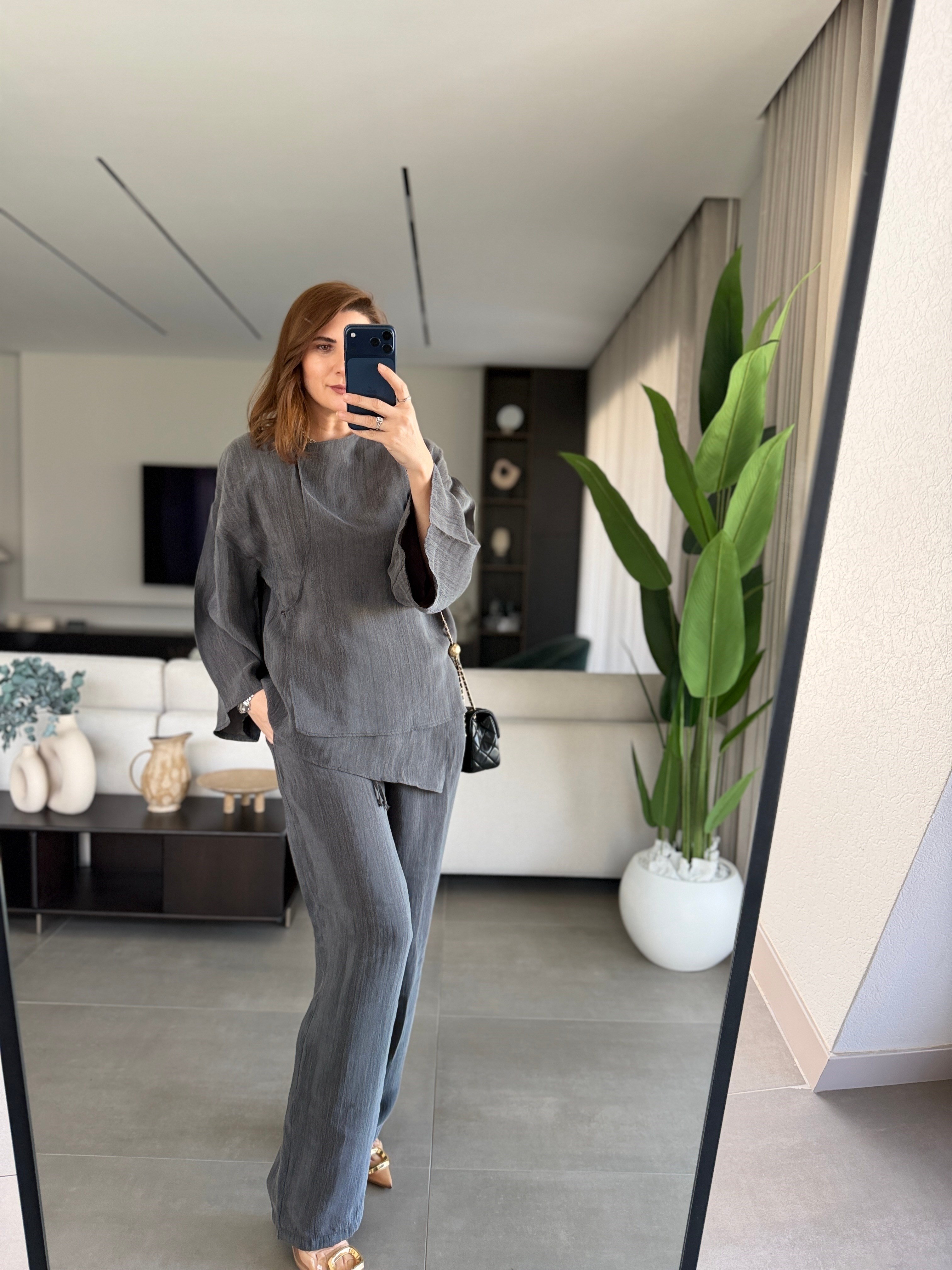 Düğmeli Ve Bağlamalı Bluz Takım