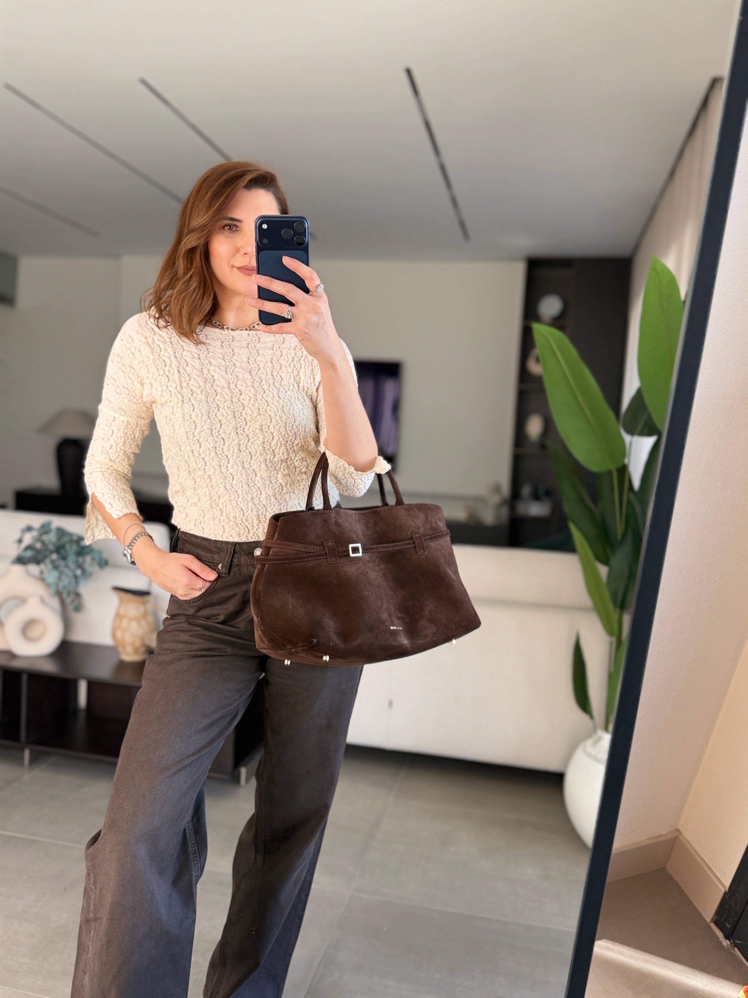 Ekru Dantel Kayık Yaka Bluz