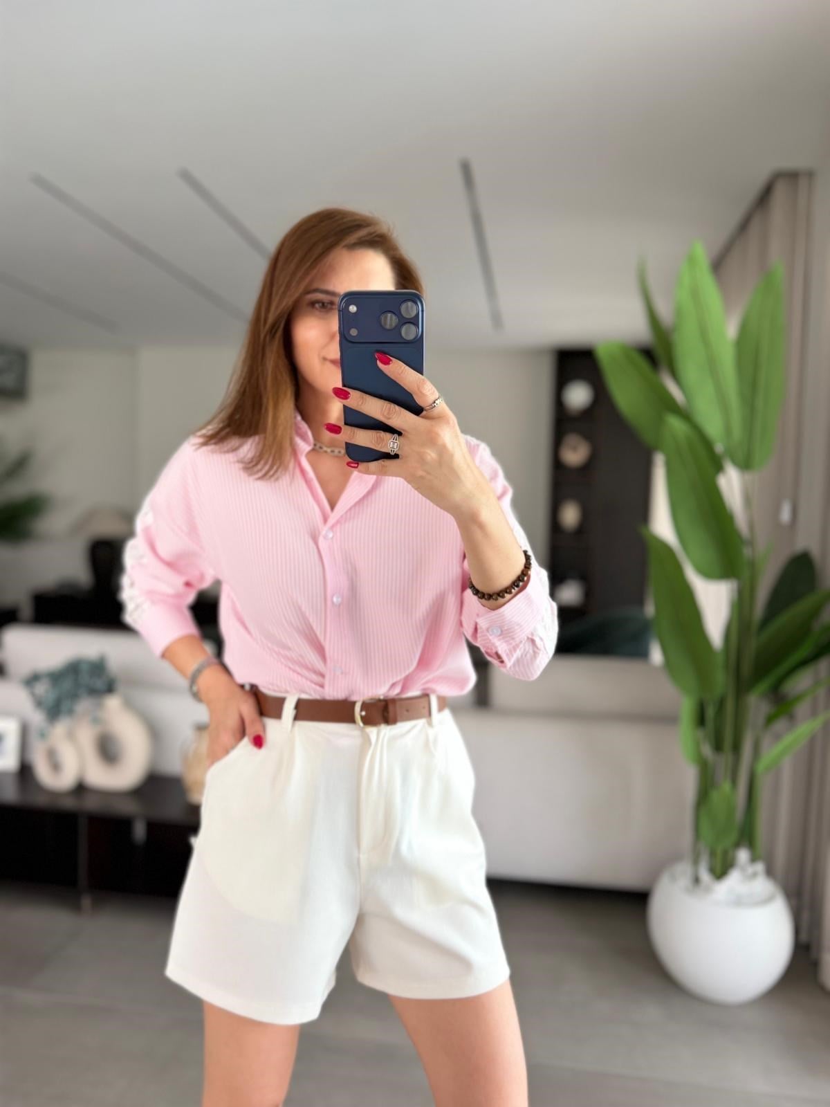 Ekru Flotalı Şort