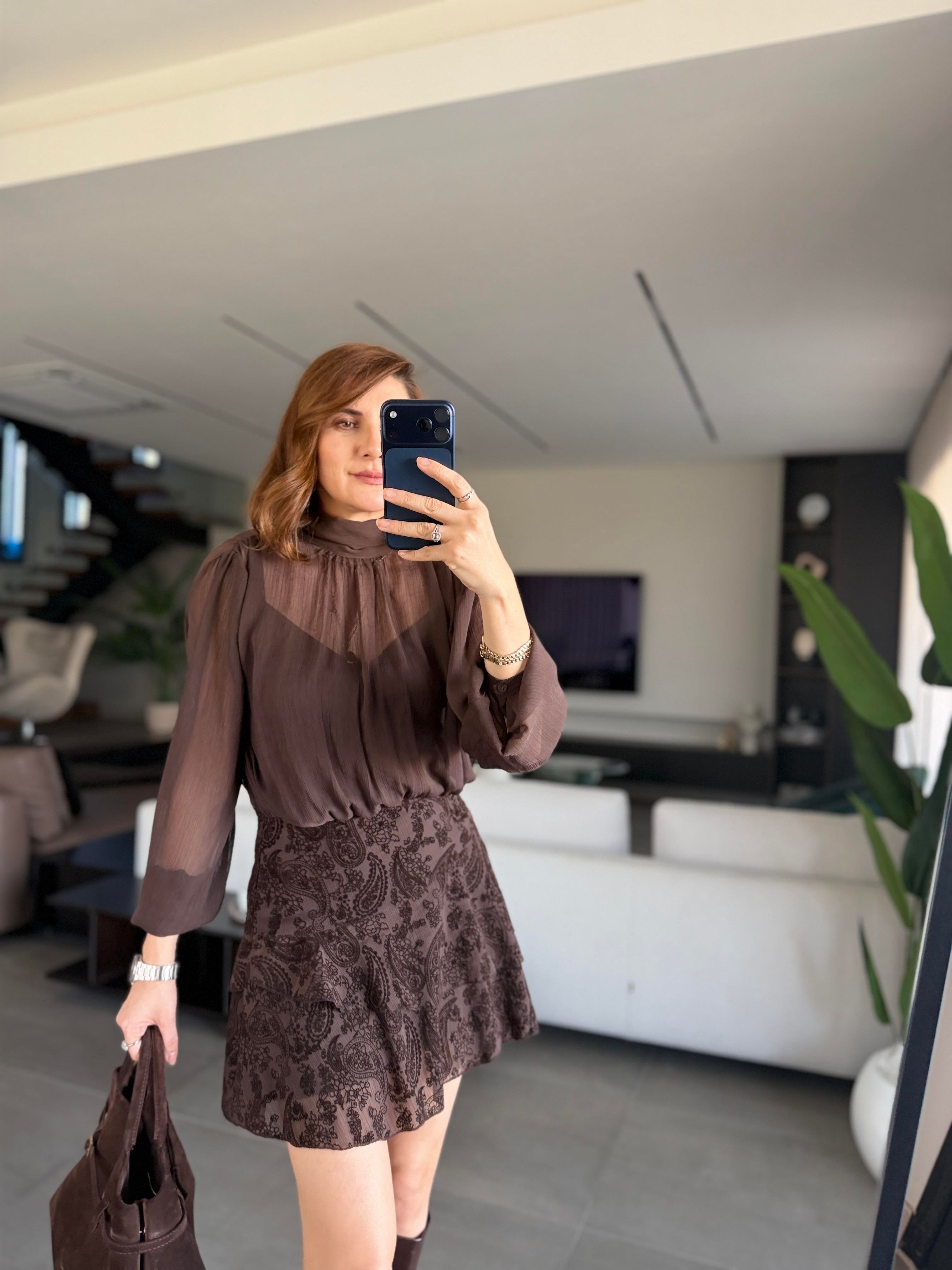 Eteği Desenli Üstü Şifon Uzun Kollu Elbise