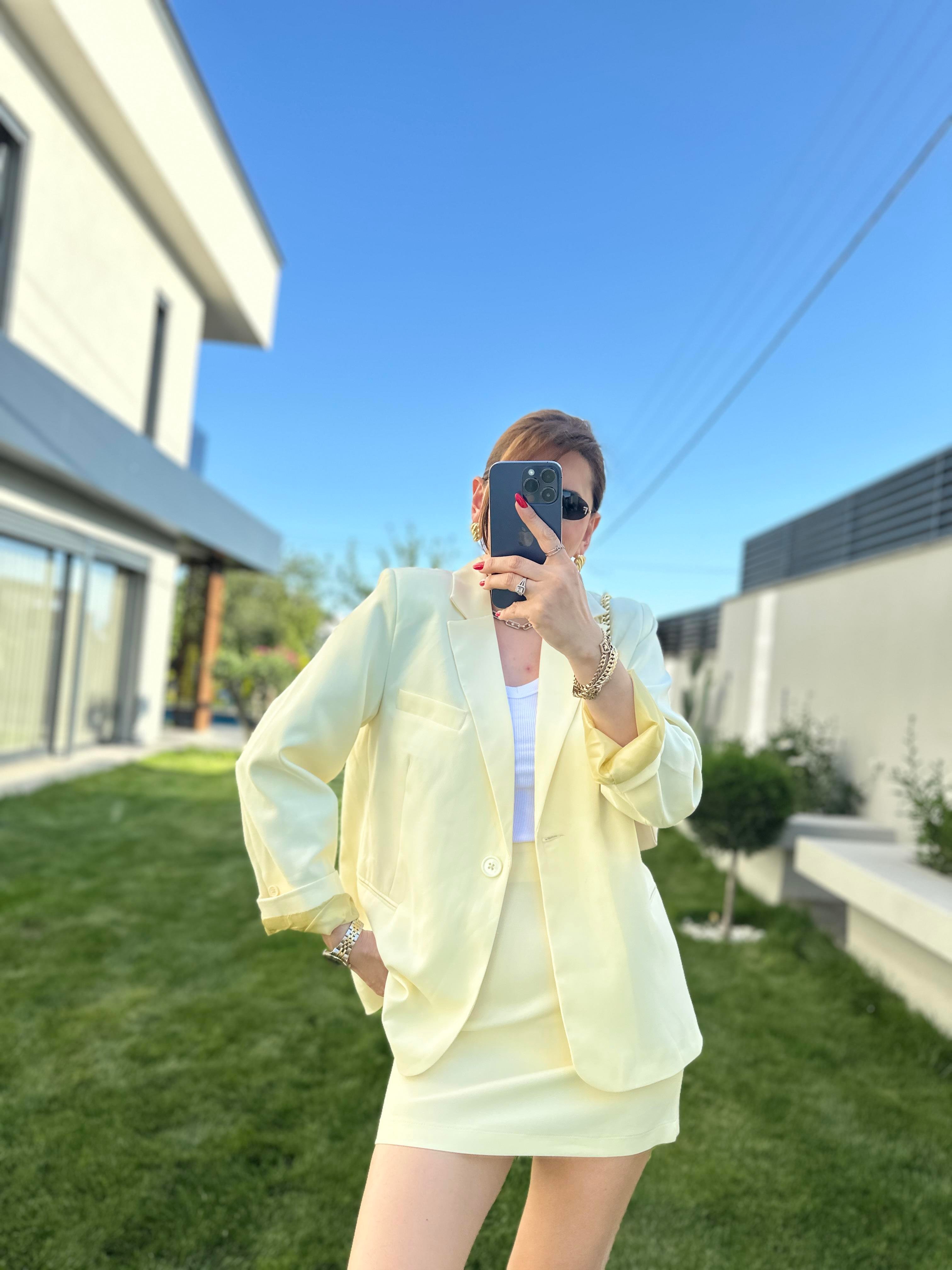 Etekli Blazer Ceket Takım