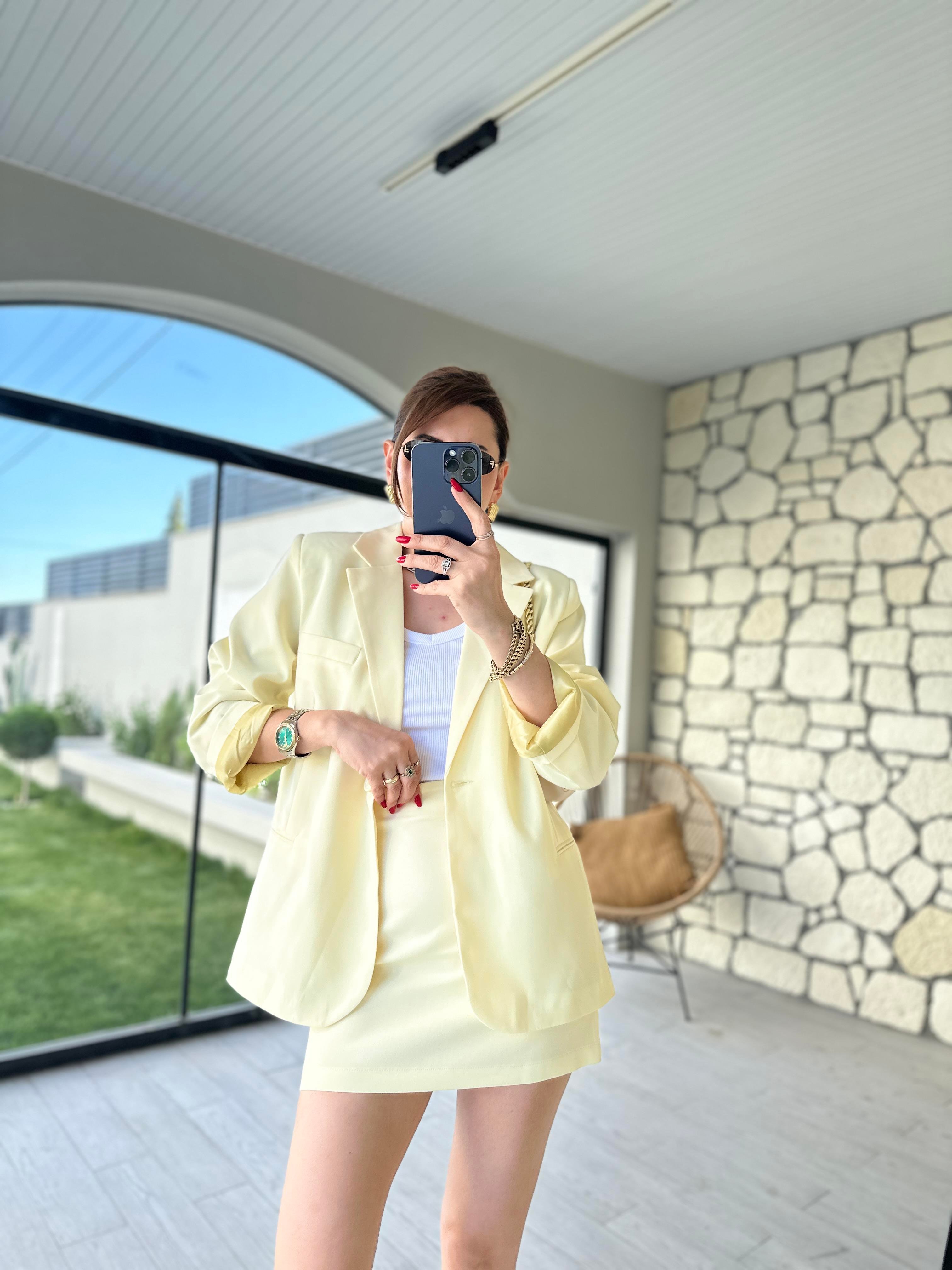 Etekli Blazer Ceket Takım