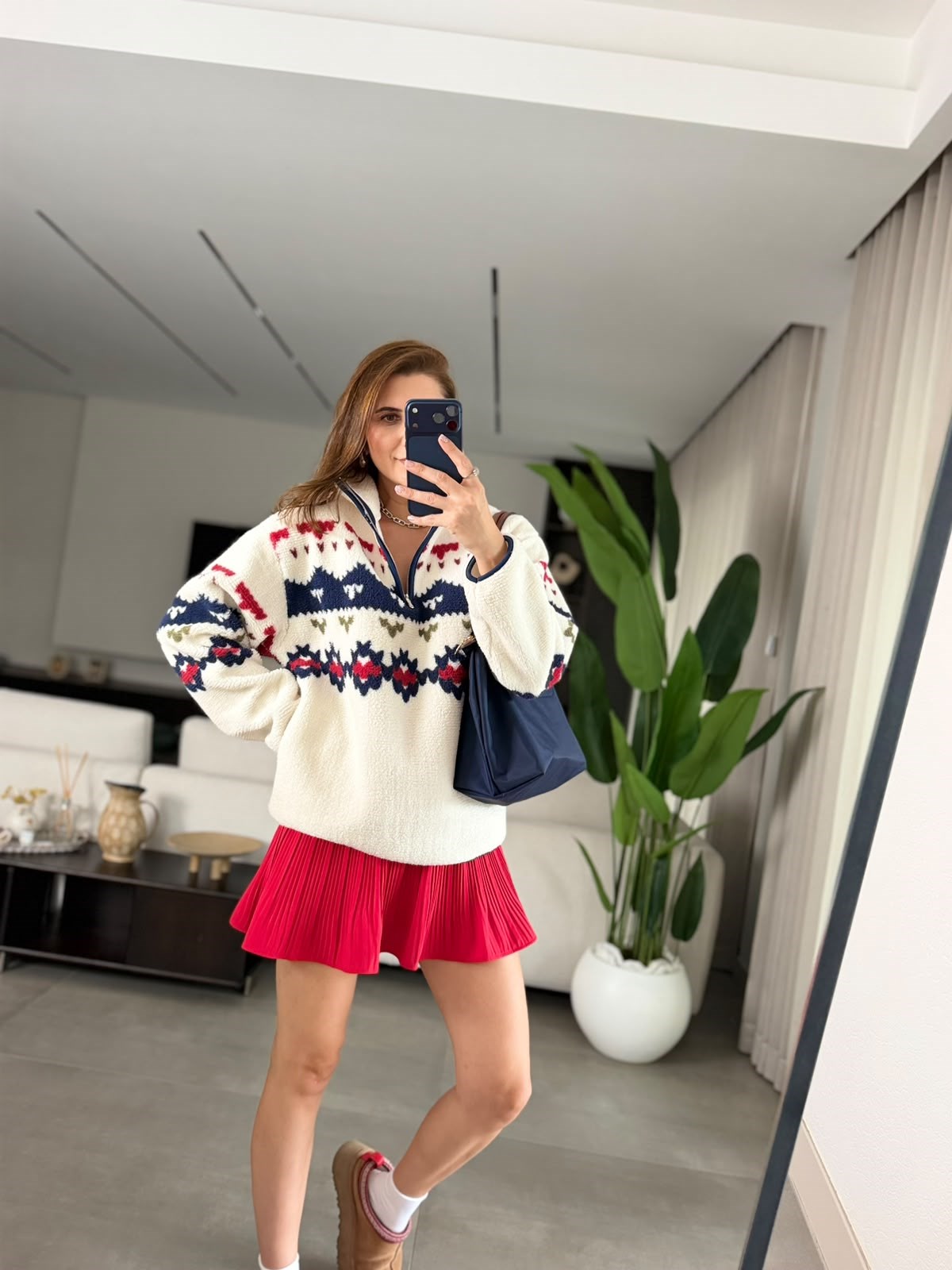 Etnik Desenli Peluş Sweat