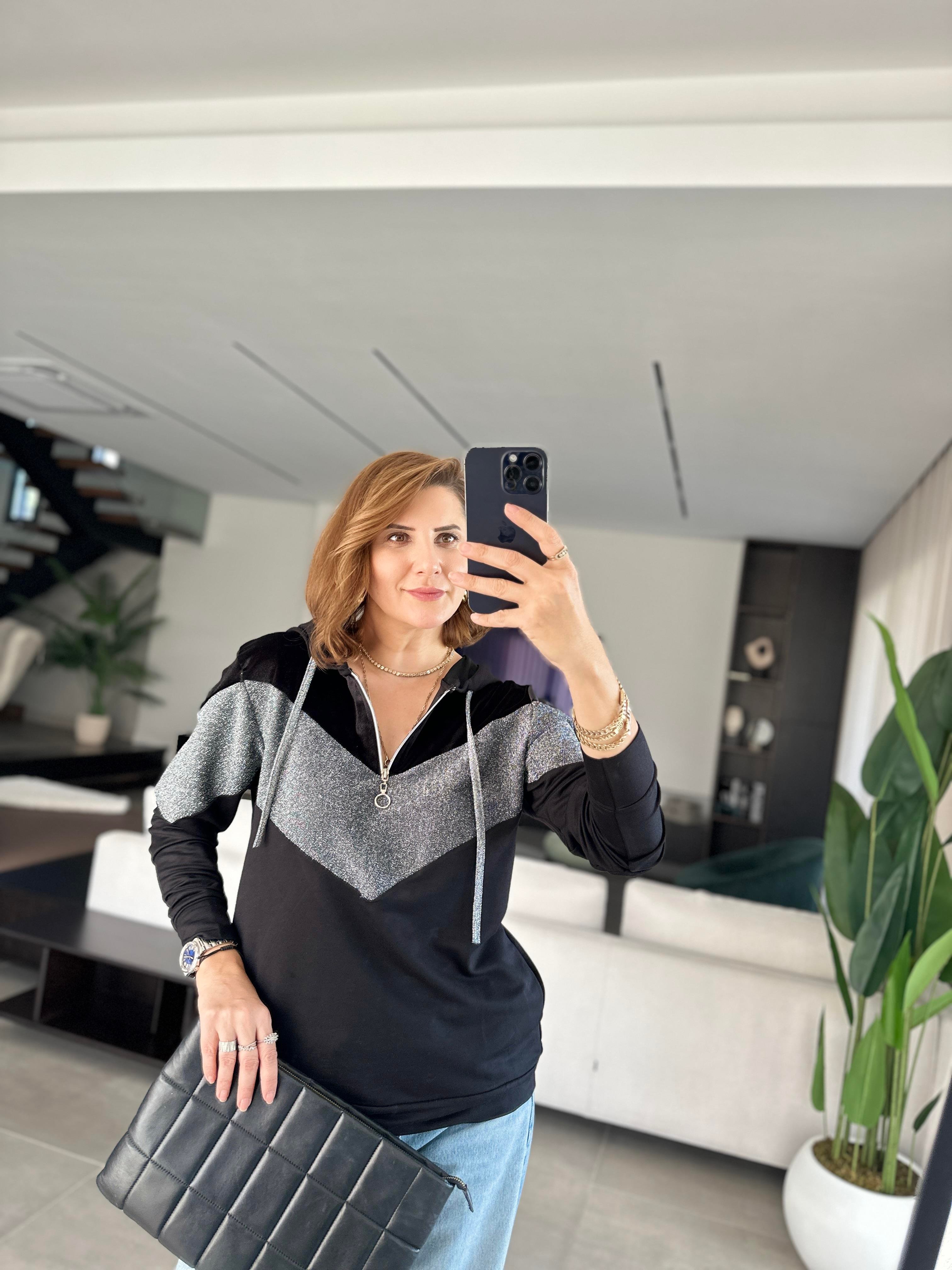 Fermuarlı Kapşonlu Sim Şerit Detaylı Sweat