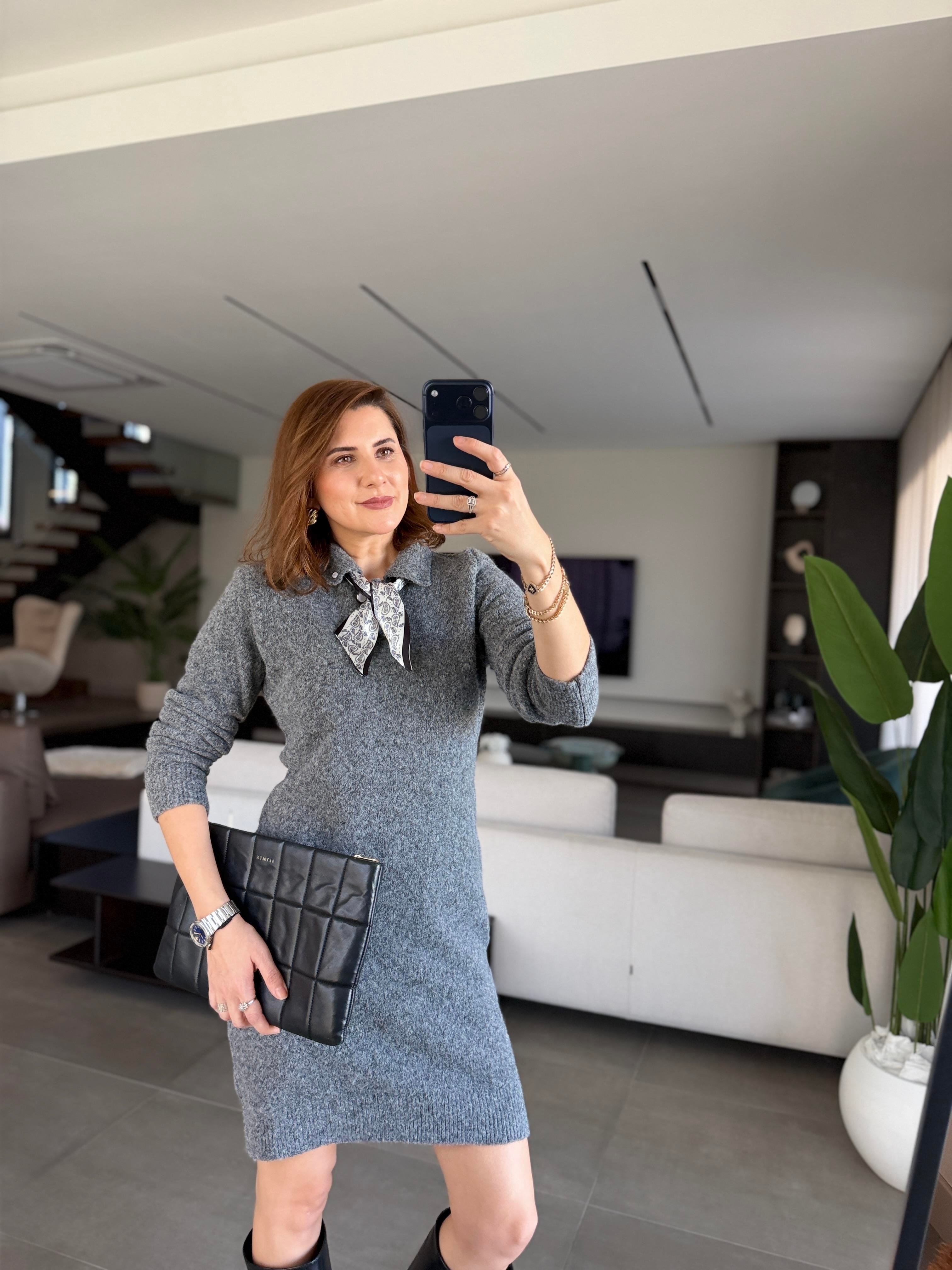 Fularlı Triko Elbise