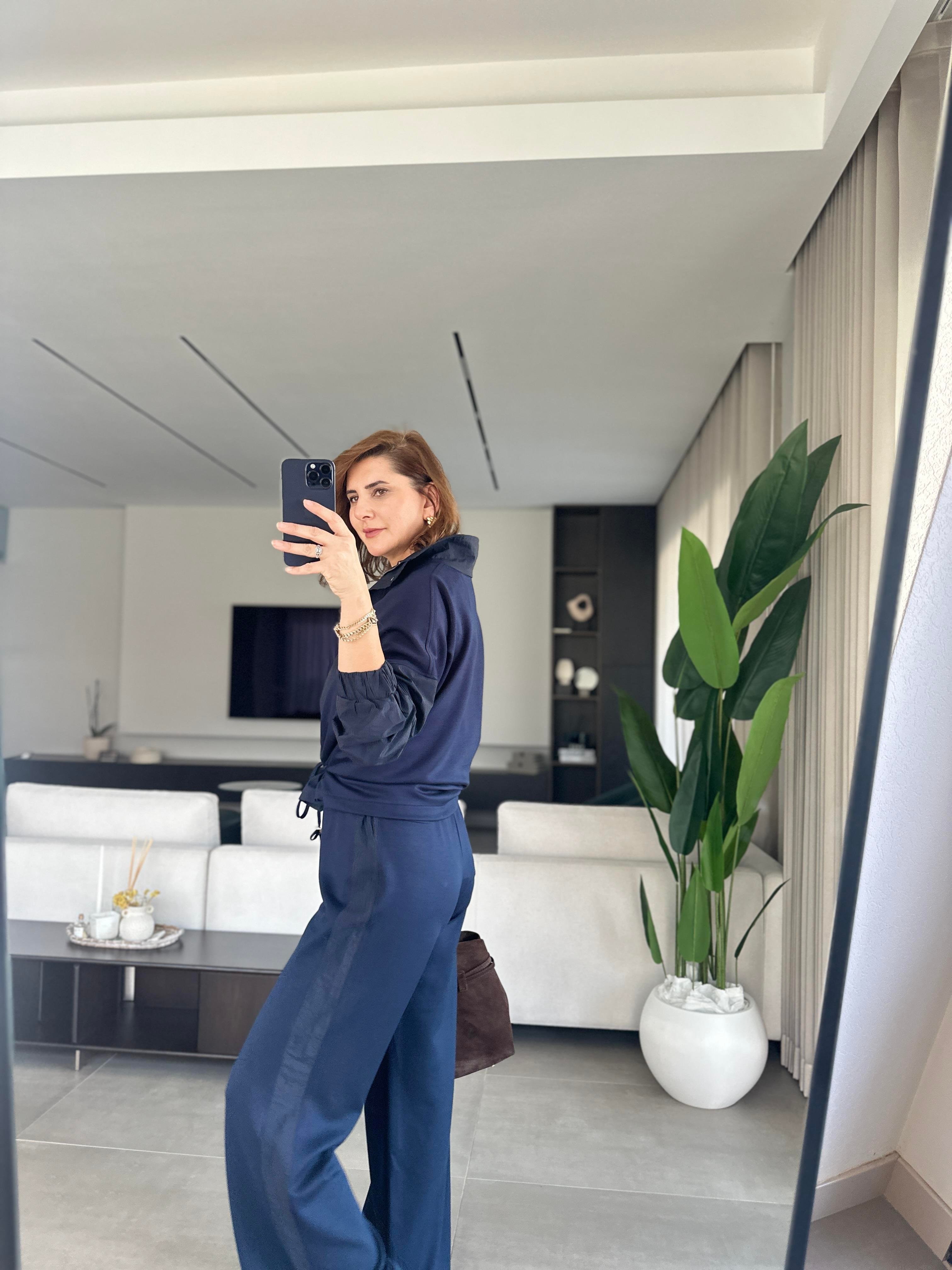 Garni Detaylı Bel Bağlamalı Takım