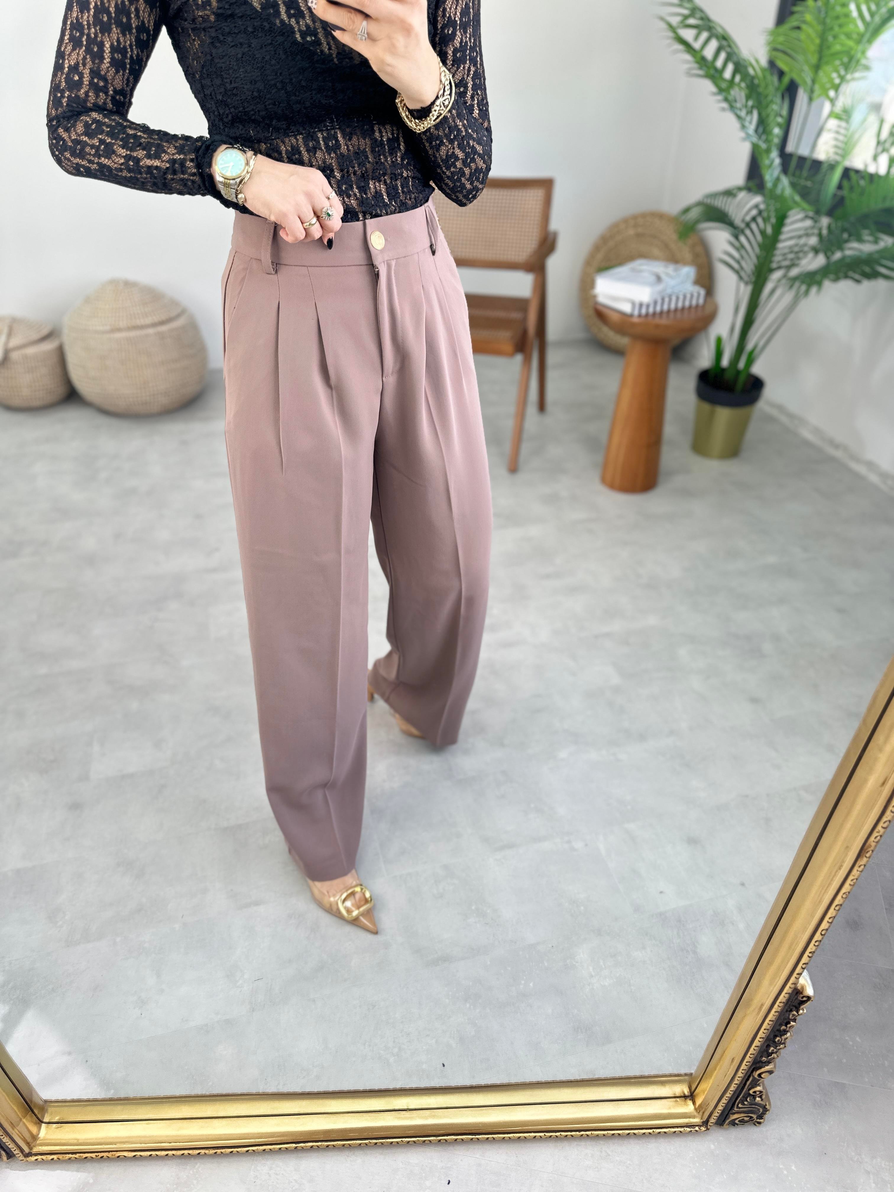 Geniş Paçalı Düğmeli Pantolon