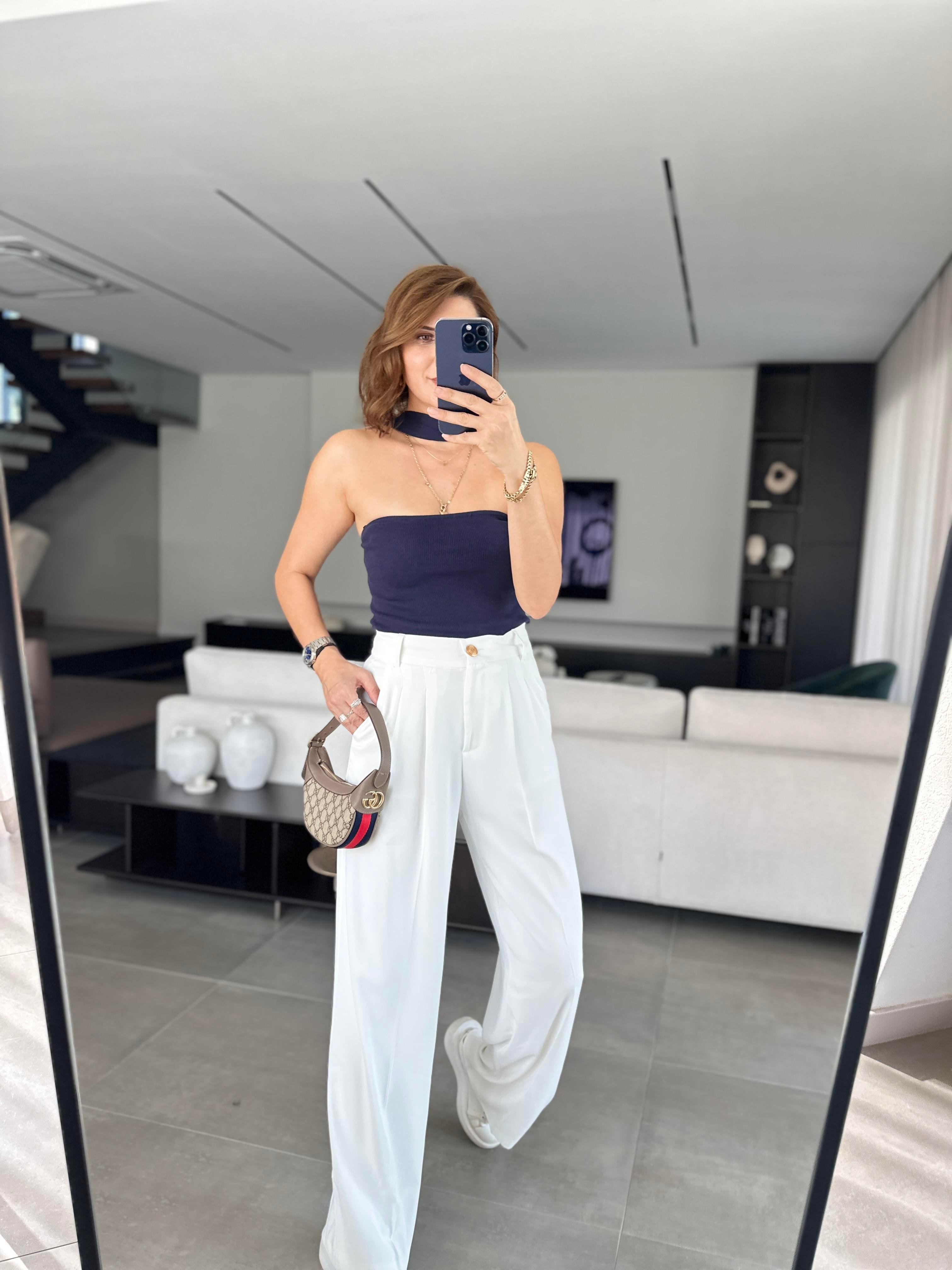 Gold Düğmeli Bel Pileli Geniş Paça Pantolon