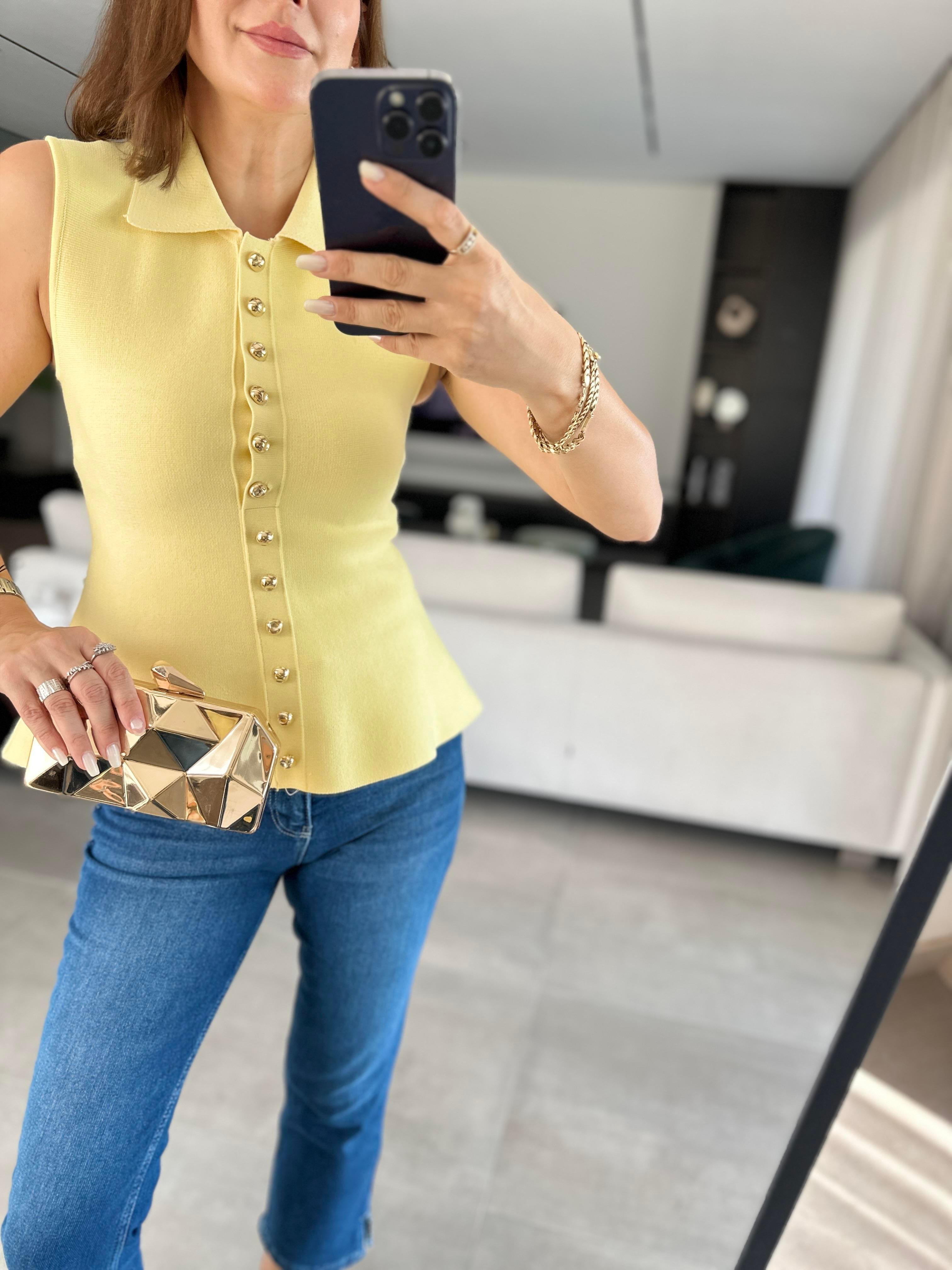 Gold Düğmeli Yelek