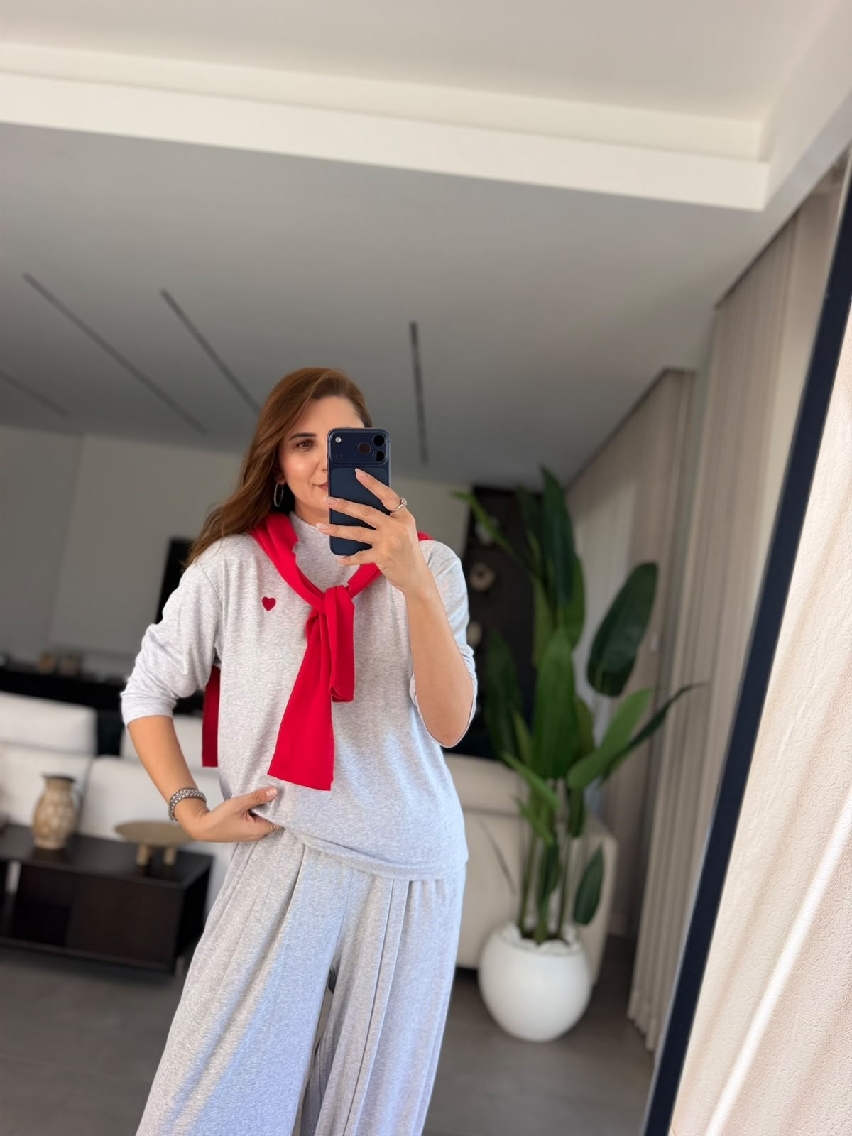 Gri Kalp Nakışlı Takım