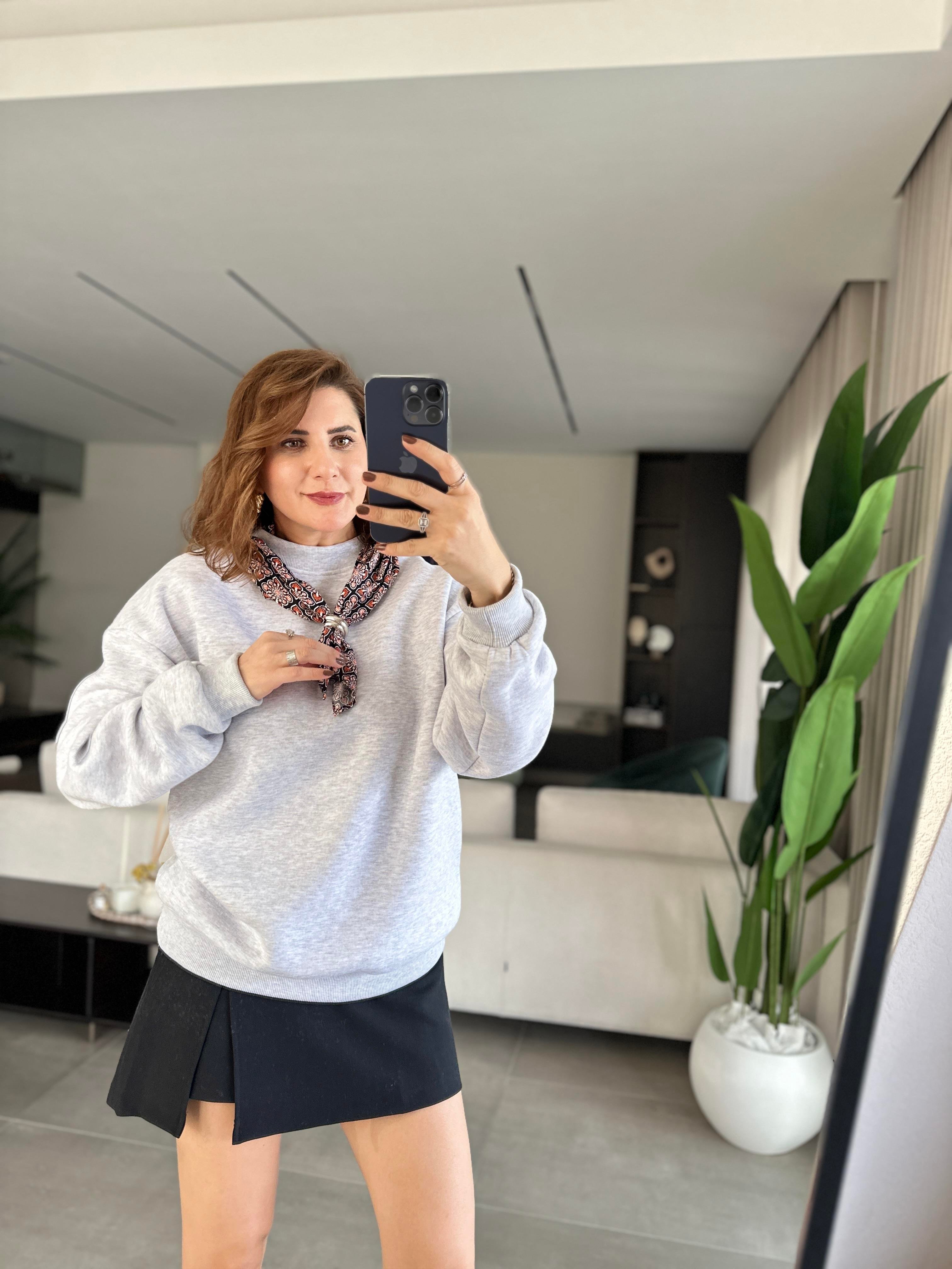 Gri Şal Detaylı Bisiklet Yaka Sweat